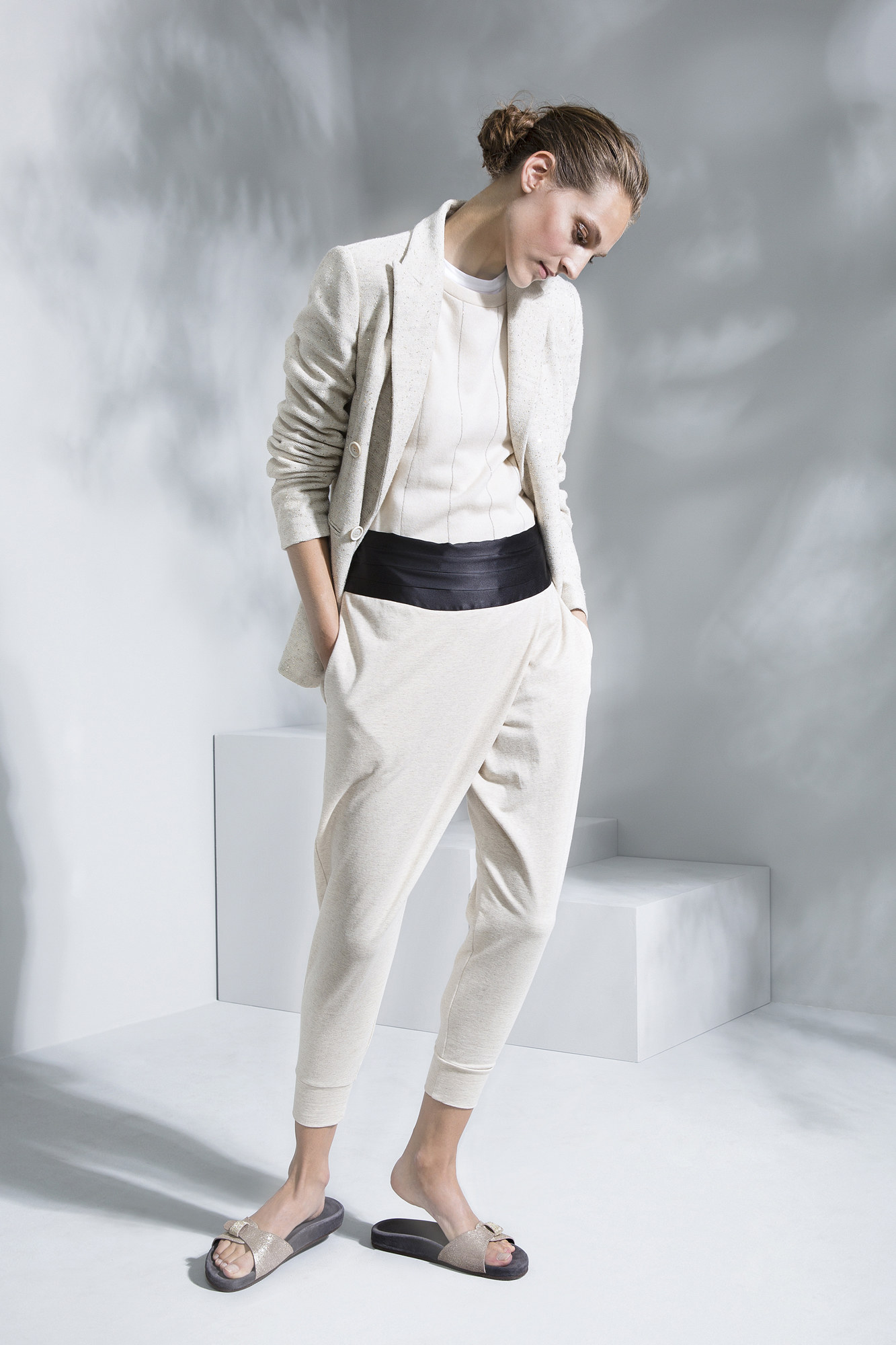 brunello-cucinelli-spring-2016-rtw-05.jpg