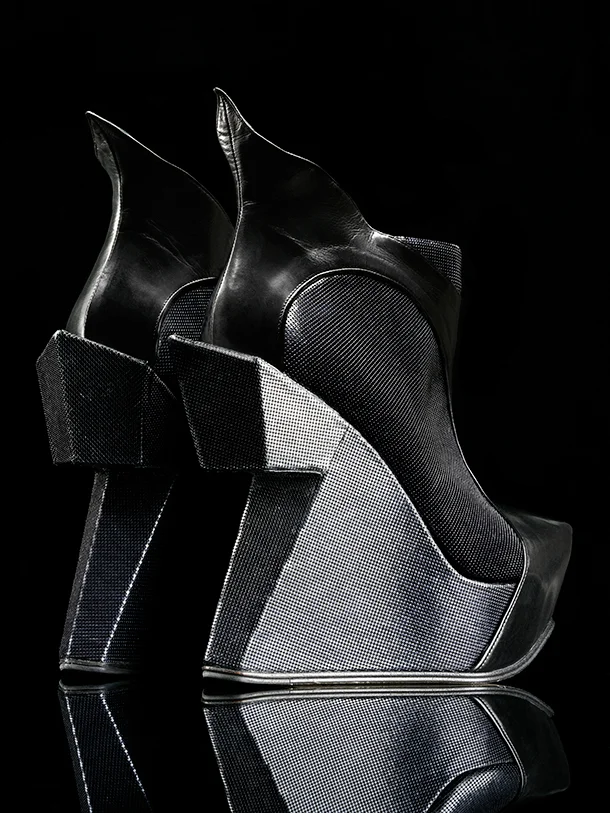 Atalanta Weller (b.1978) ‘Scotty’ boots Leather and polyurethane Designed in England, made in Portugal, 2010 V&A: T.94:1+2—2011. Image © Victoria and Albert Museum, London