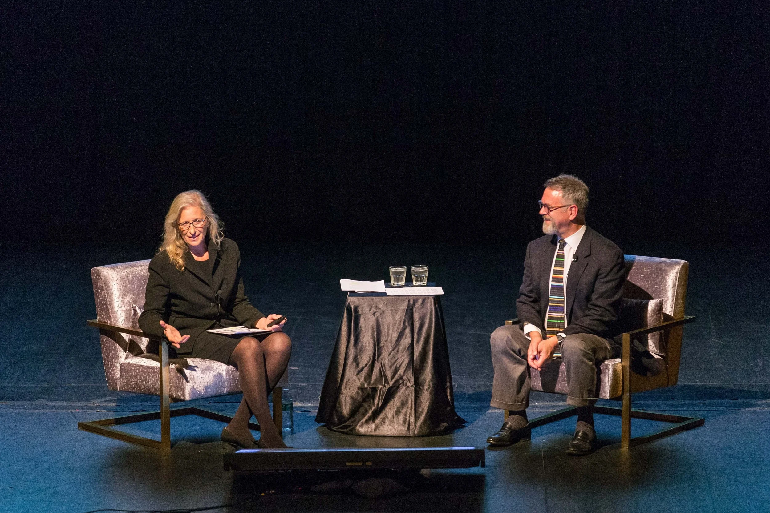 Annie Leibovitz on stage with Nion McEvoy. Photo by Drew Altizer.