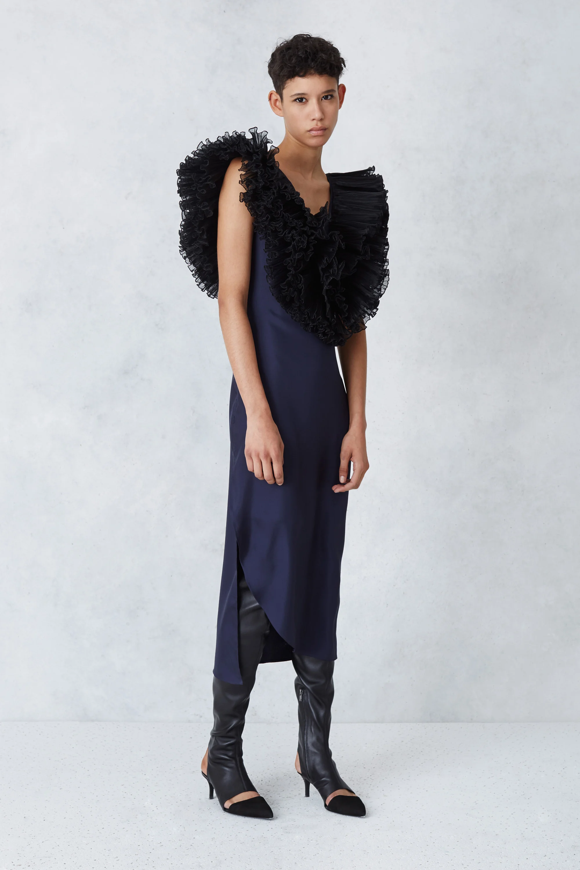 opening-ceremony-pre-fall-2016-lookbook-16.jpg