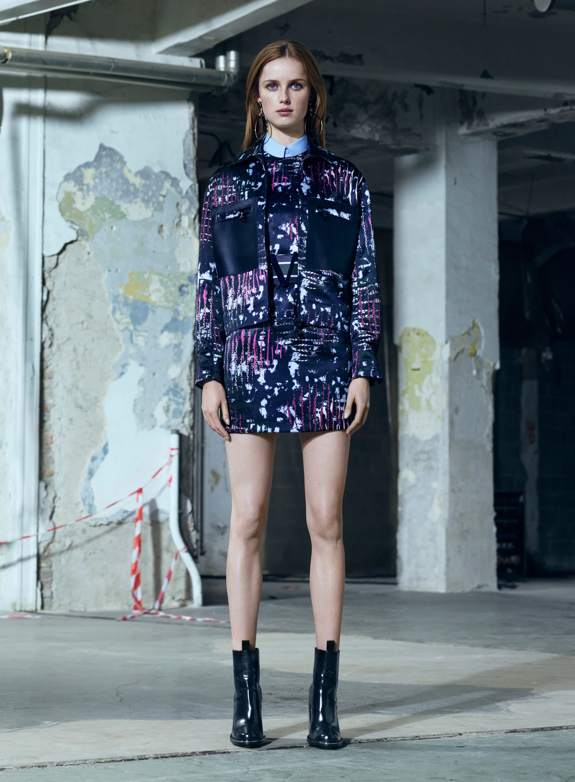 versace-pre-fall-2016-lookbook-04.jpg