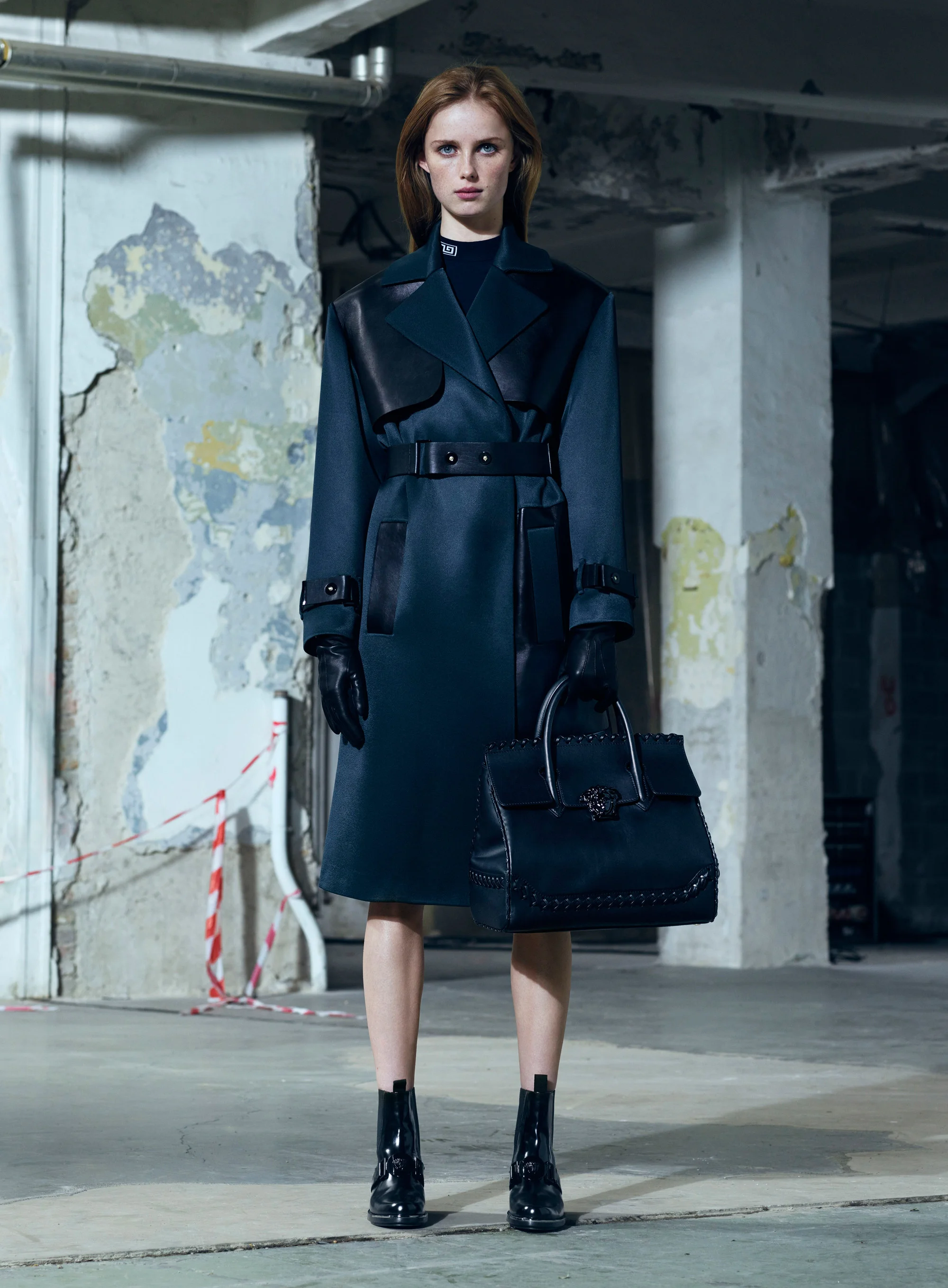 versace-pre-fall-2016-lookbook-06.jpg