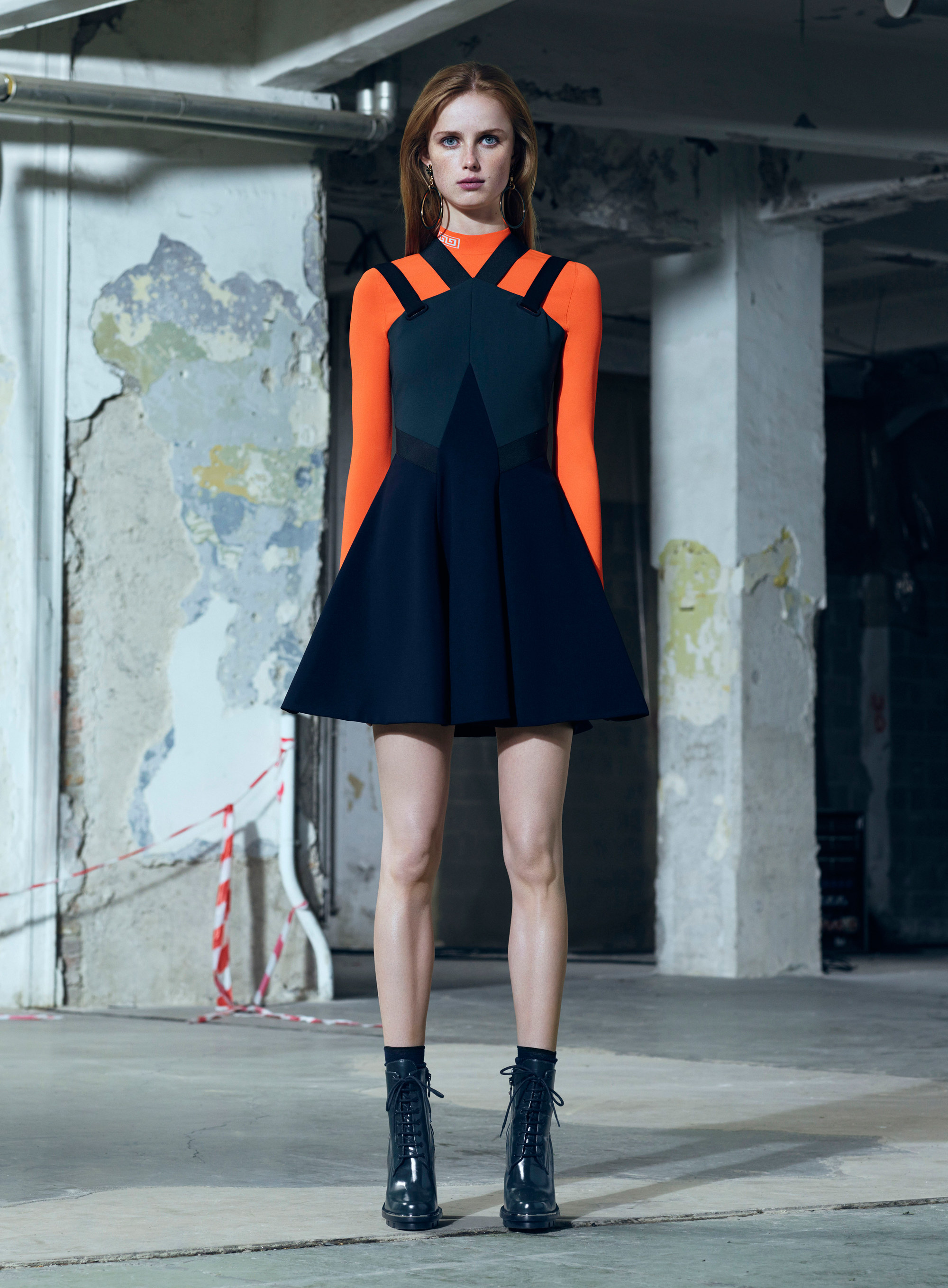 versace-pre-fall-2016-lookbook-09.jpg
