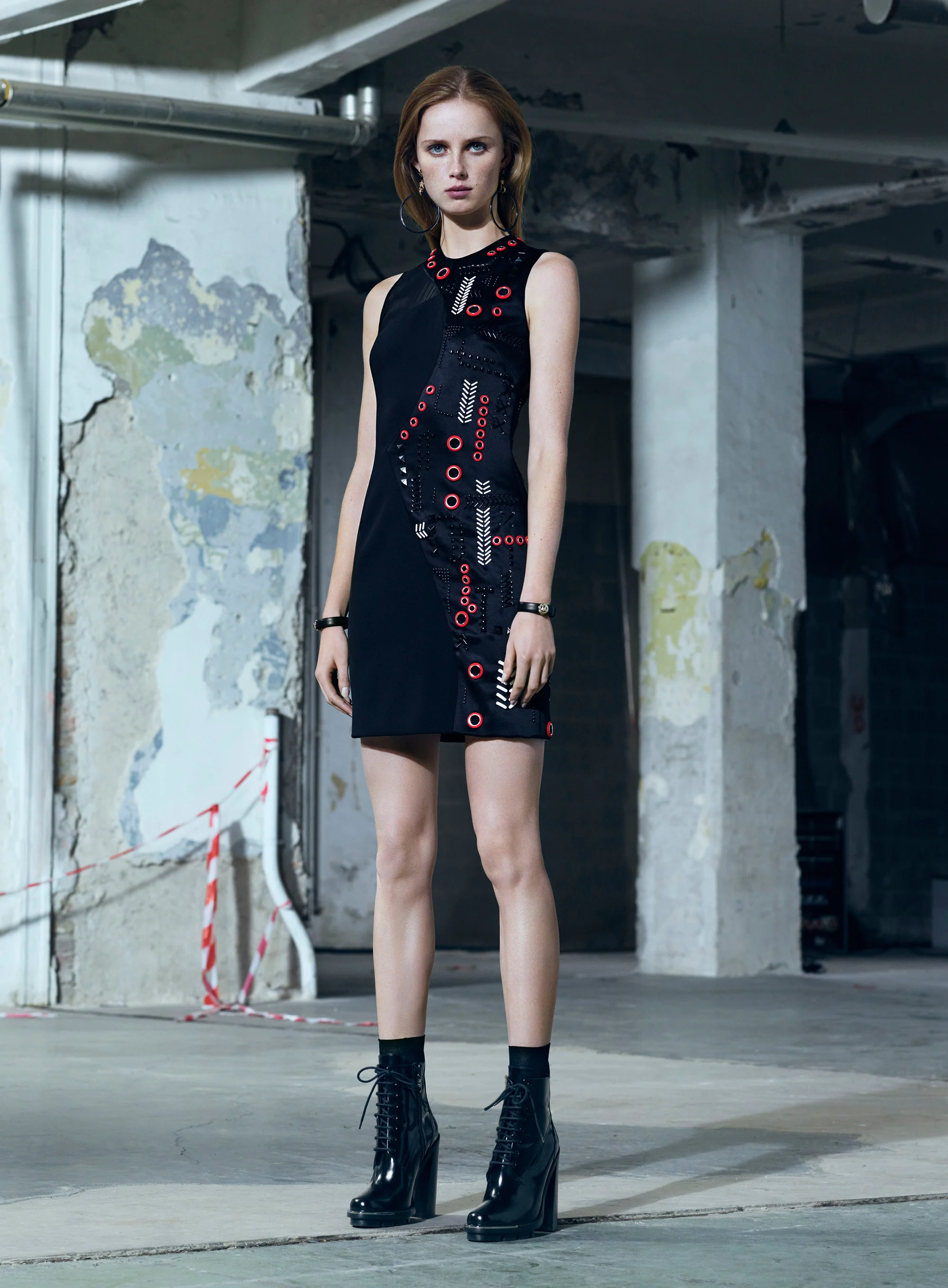 versace-pre-fall-2016-lookbook-18.jpg