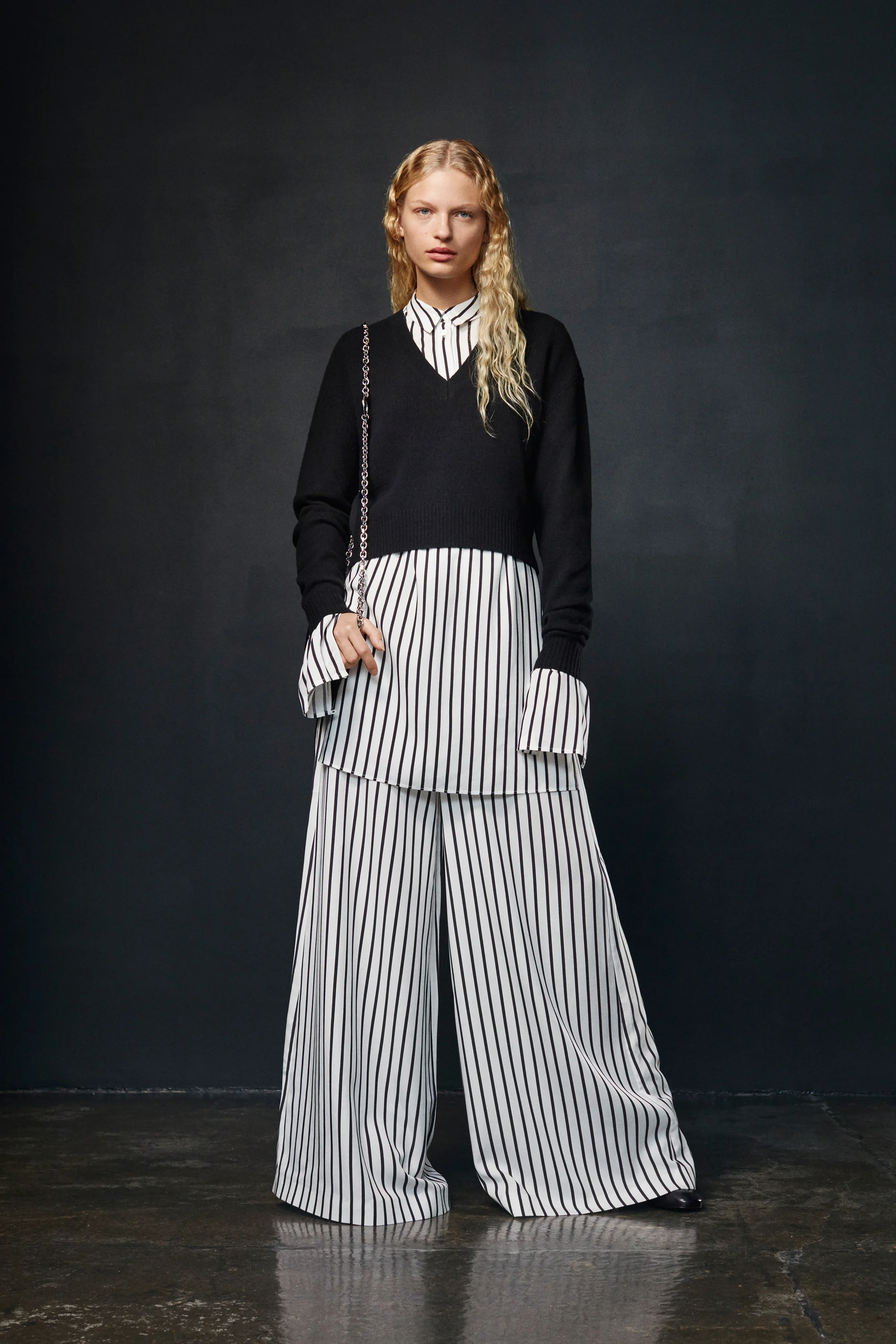 mcq-pre-fall-2016-lookbook-04.jpg