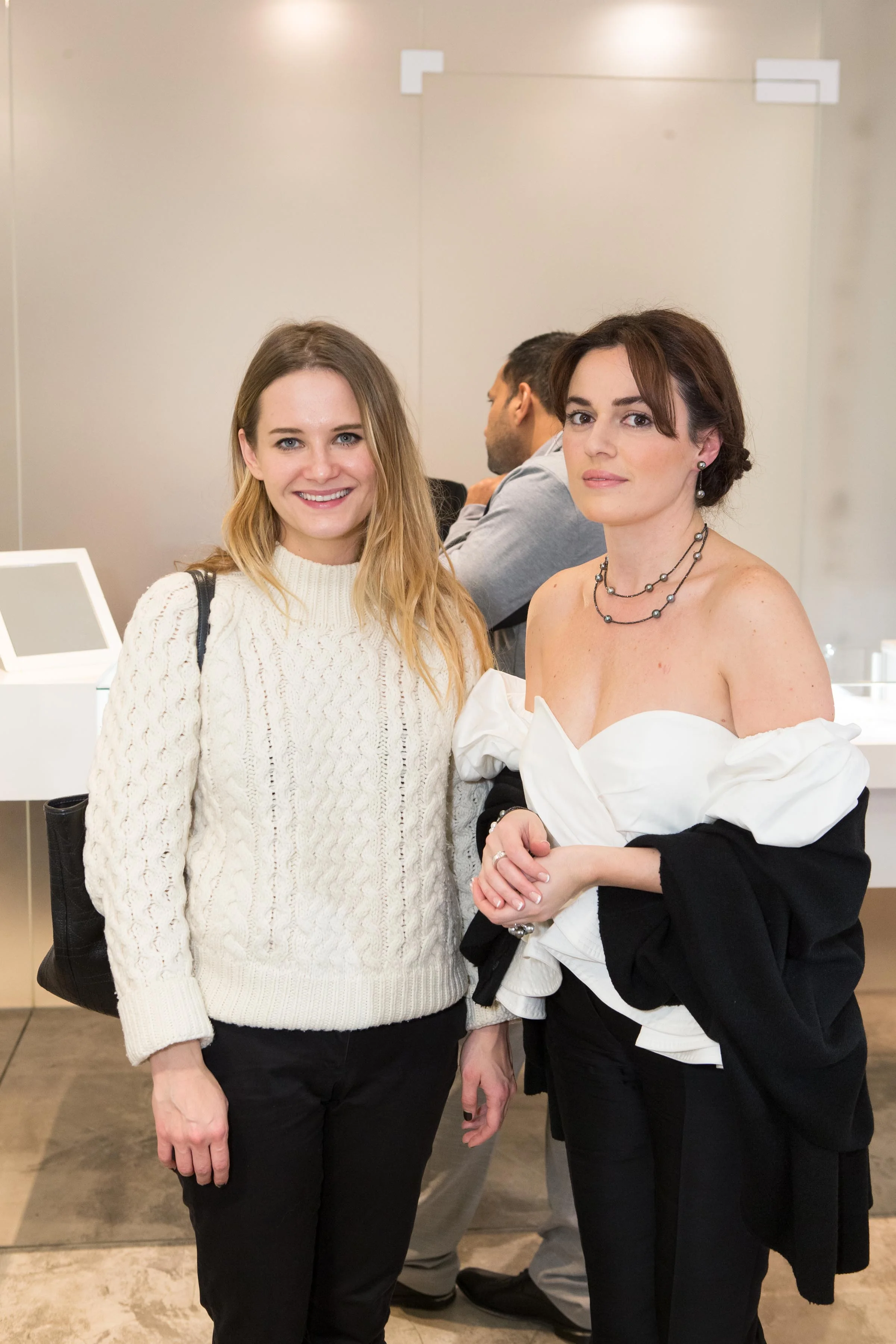 0251-holidaysoiree-151217.jpg