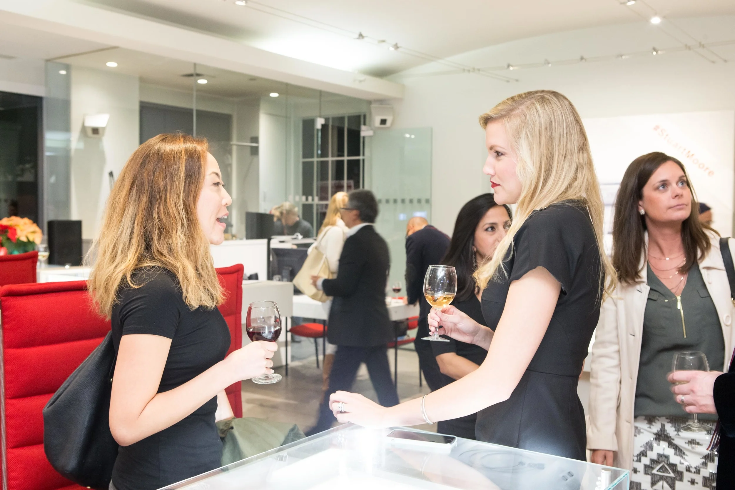 0355-holidaysoiree-151217.jpg