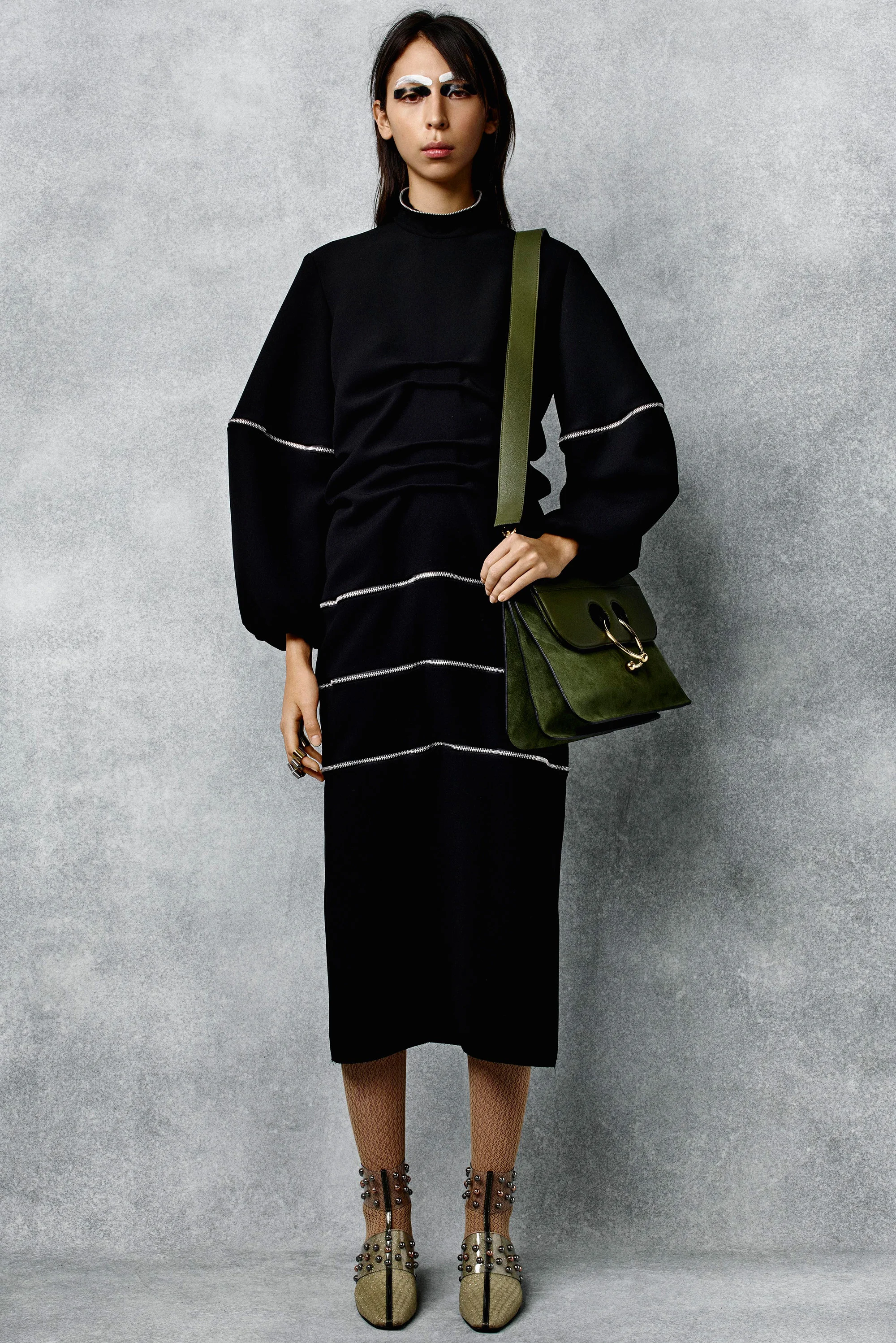 j-w-anderson-pre-fall-2016-lookbook-04.jpg