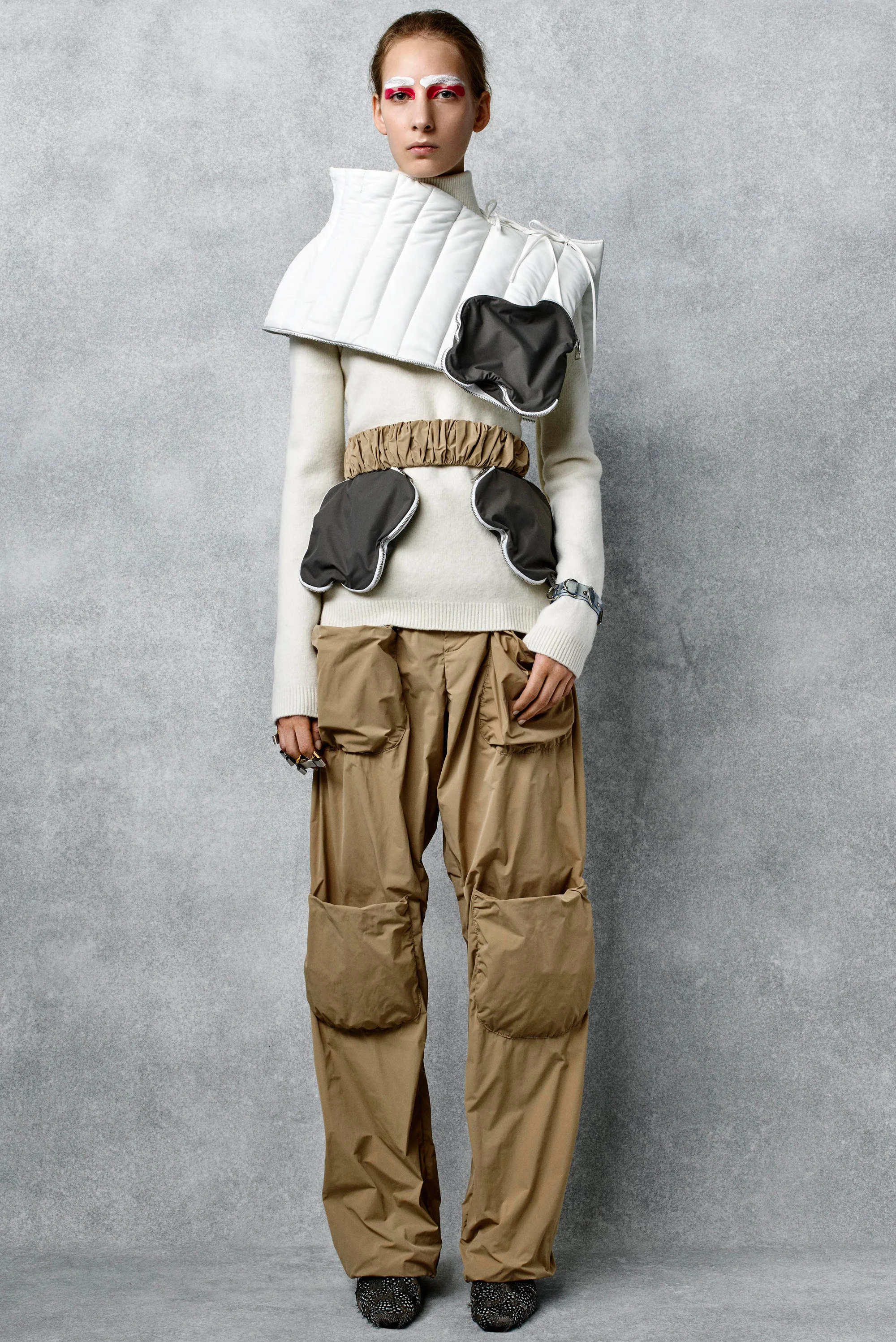 j-w-anderson-pre-fall-2016-lookbook-09.jpg