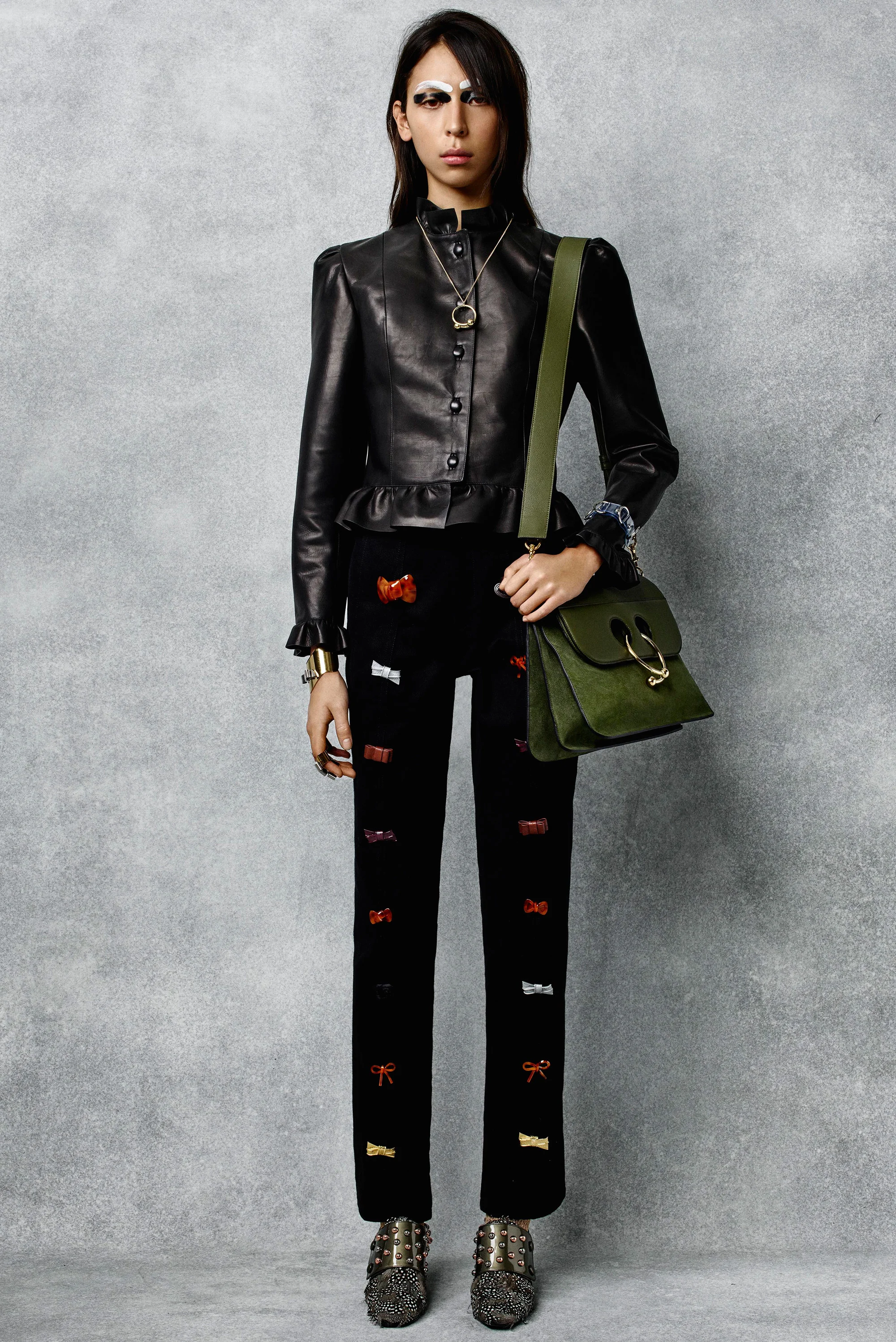 j-w-anderson-pre-fall-2016-lookbook-11.jpg