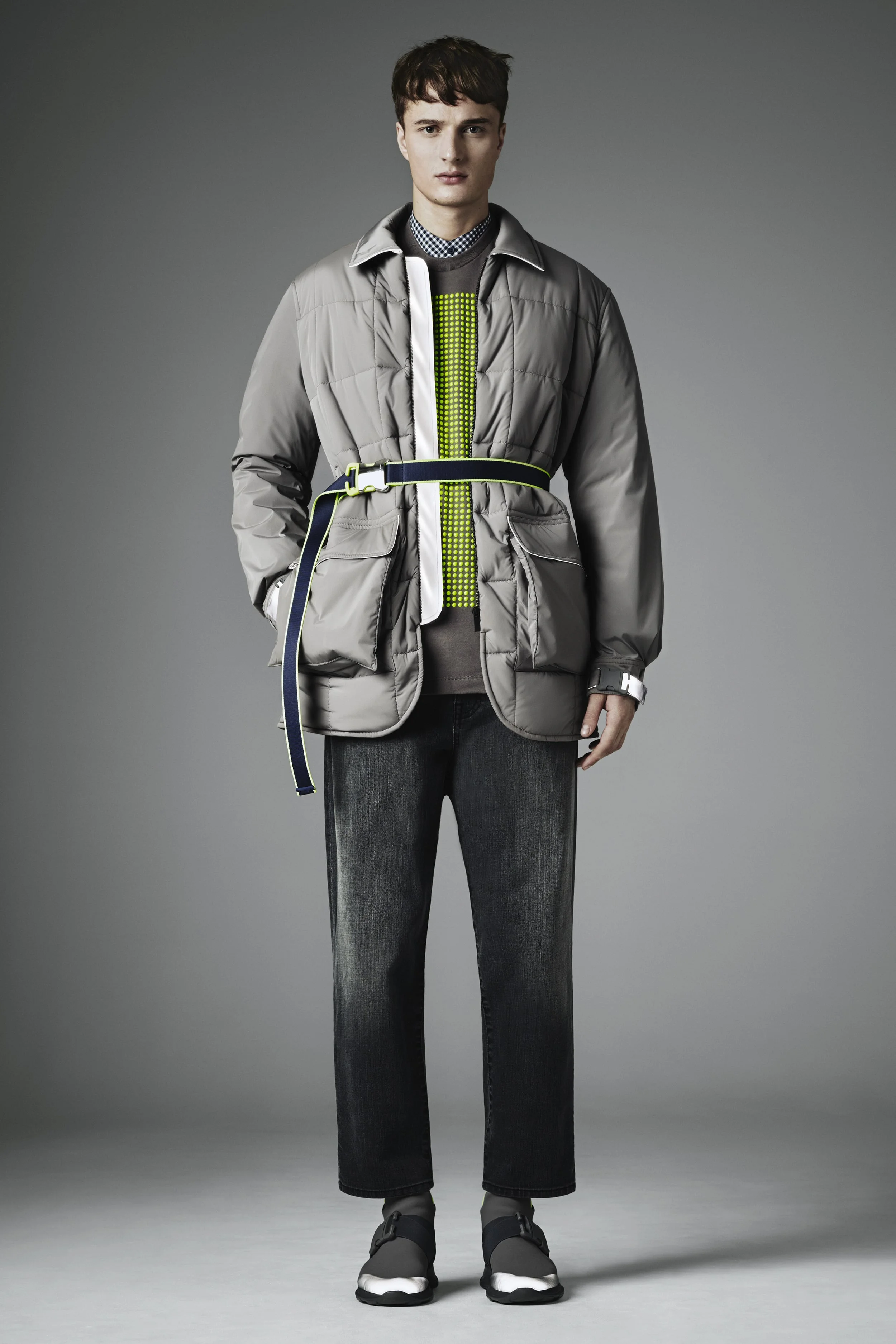 christopher-kane-fall-2016-menswear-01.jpg