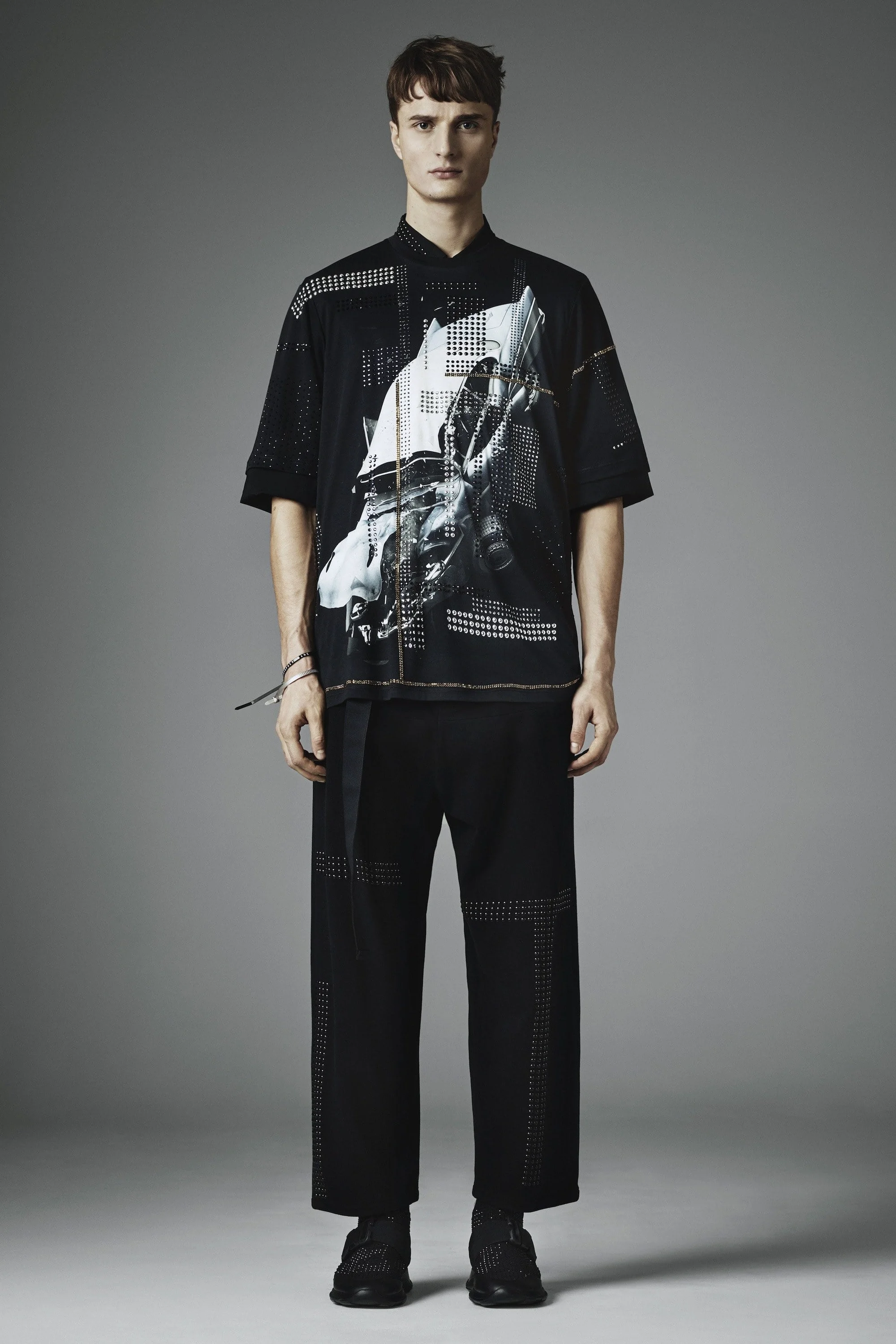 christopher-kane-fall-2016-menswear-30.jpg