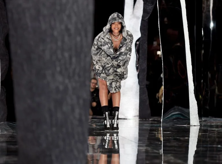 JOLIEGAZETTE: Rihanna’s Fenty x Puma