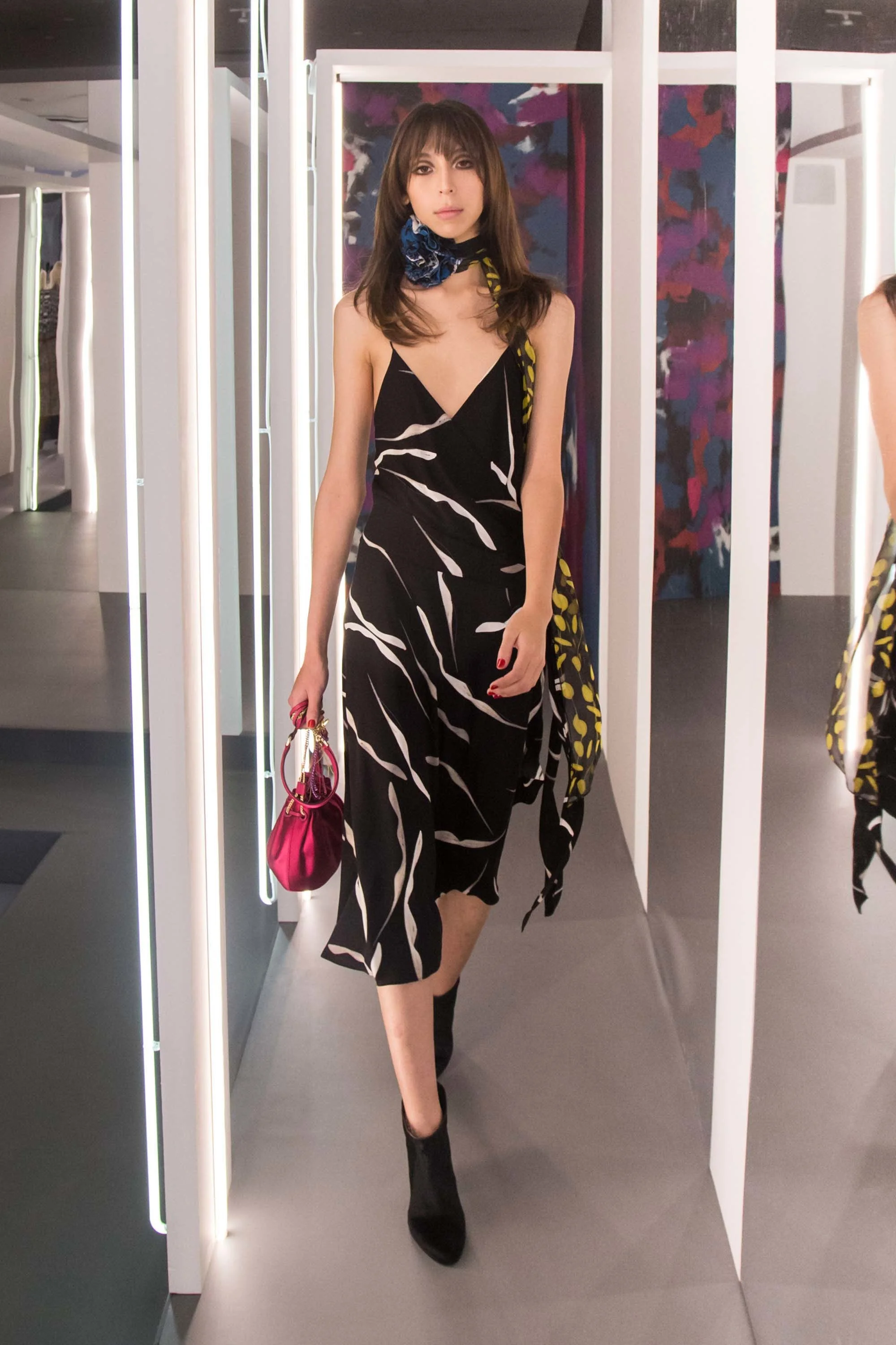 09-diane-von-furstenberg-fw-16.jpg