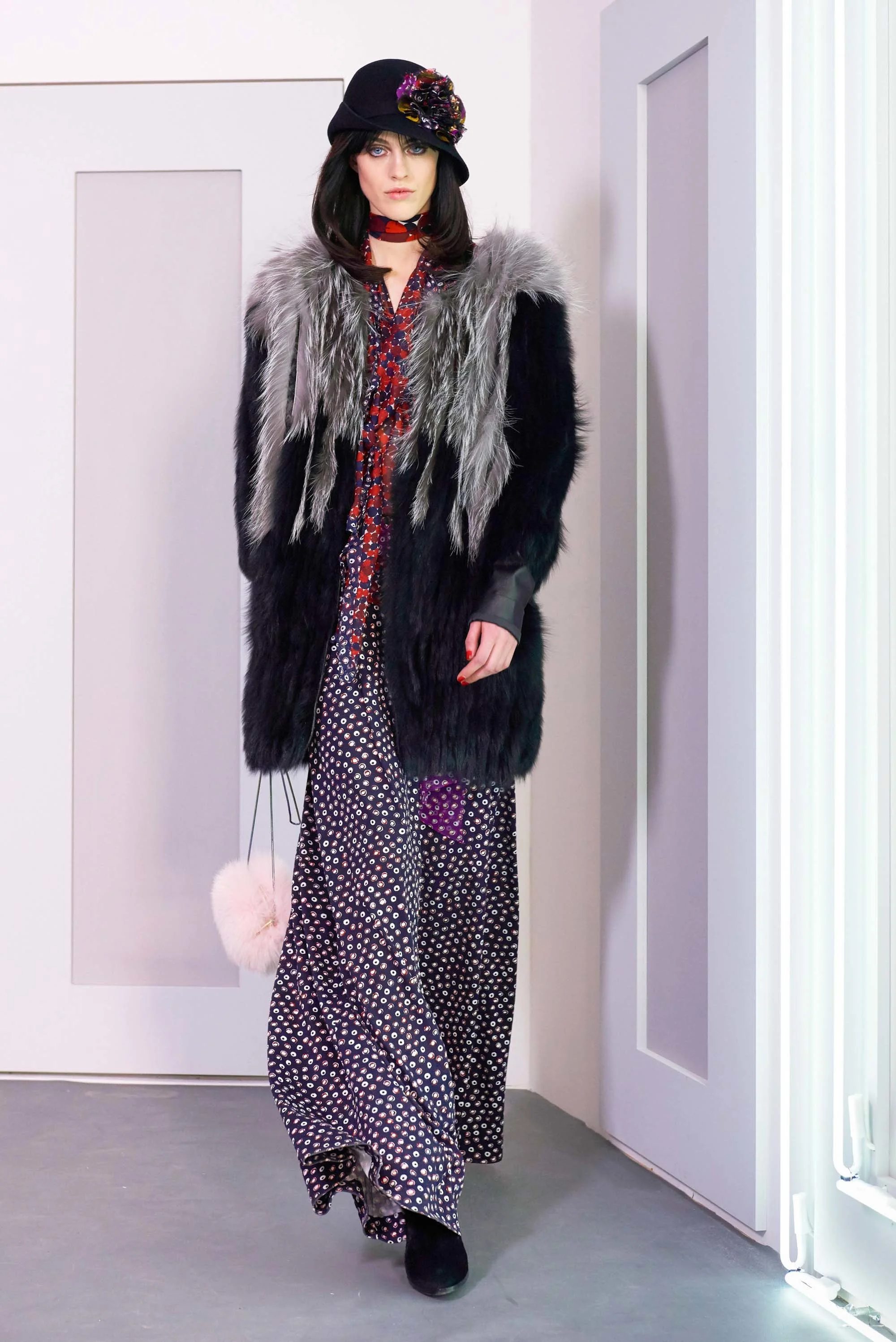 17-diane-von-furstenberg-fw-16.jpg