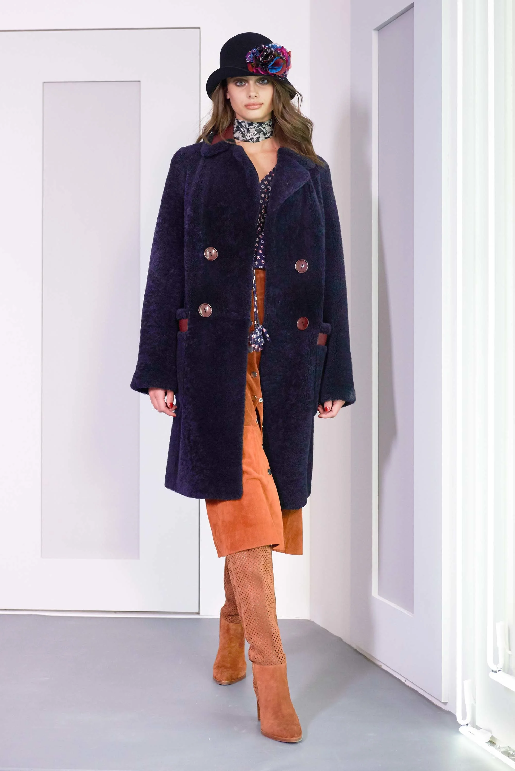 19-diane-von-furstenberg-fw-16.jpg