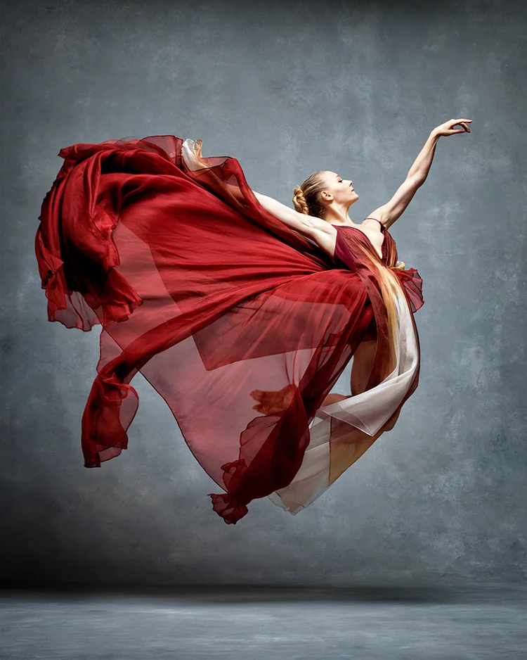 Charlotte Landreau Martha Graham Dance Company "When you go on stage, you're giving emotions to the world, you can express your inner world, become a goddess, die and then kill, transform yourself over and over again. I would say don't be afraid to throw your soul to your audience, if you want to become a dancer."