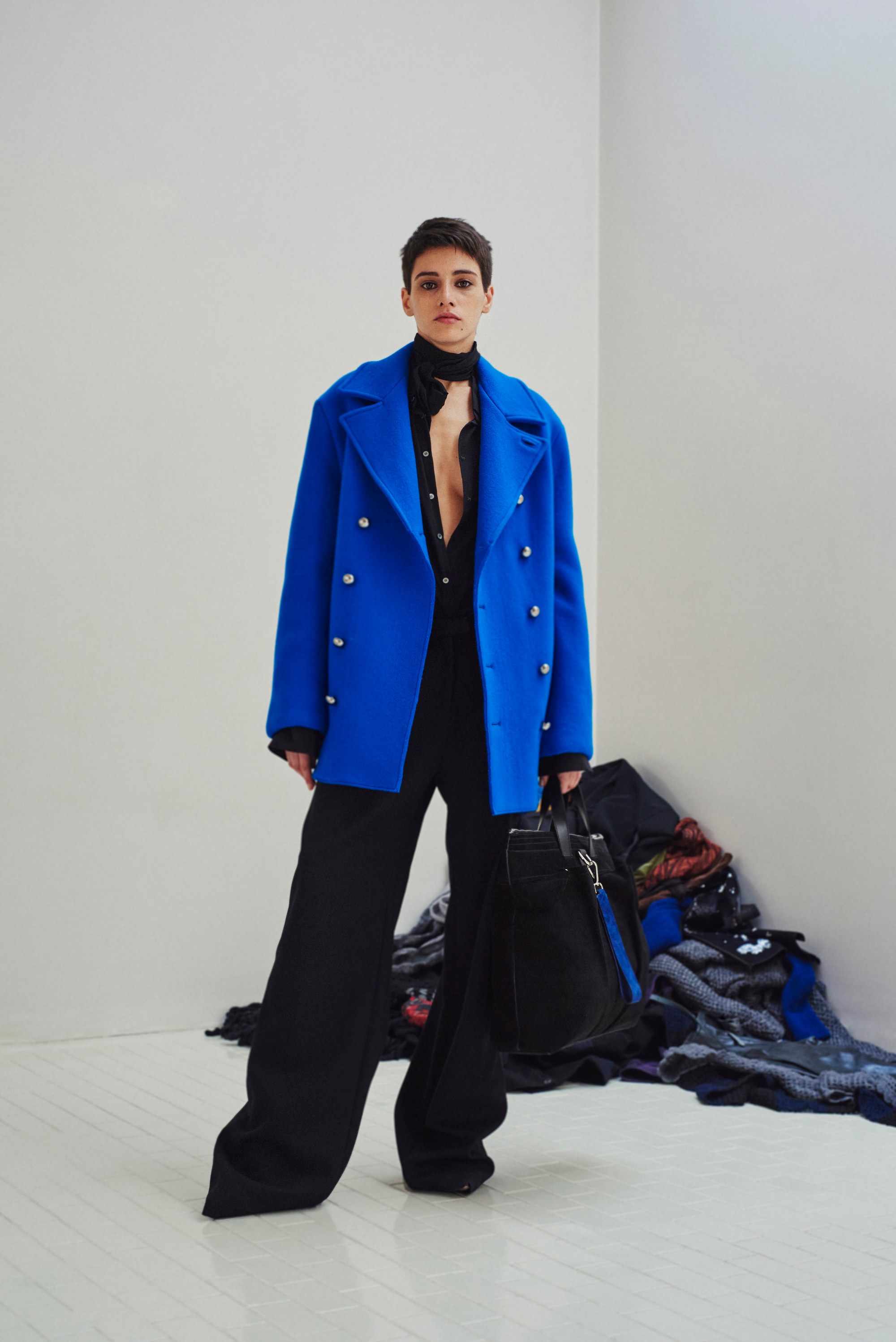 09-costume-national-pre-fall-2016.jpg