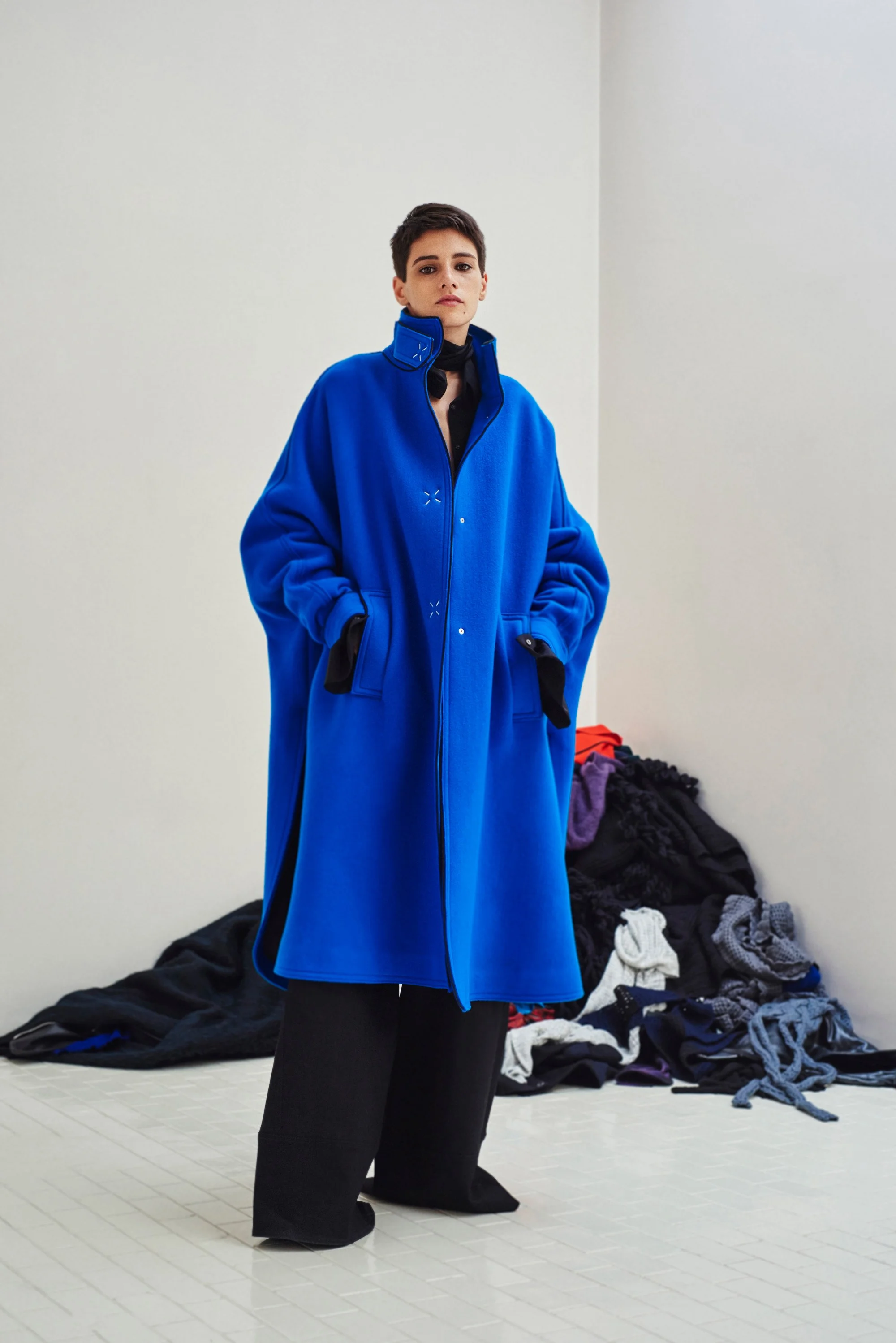 11-costume-national-pre-fall-2016.jpg