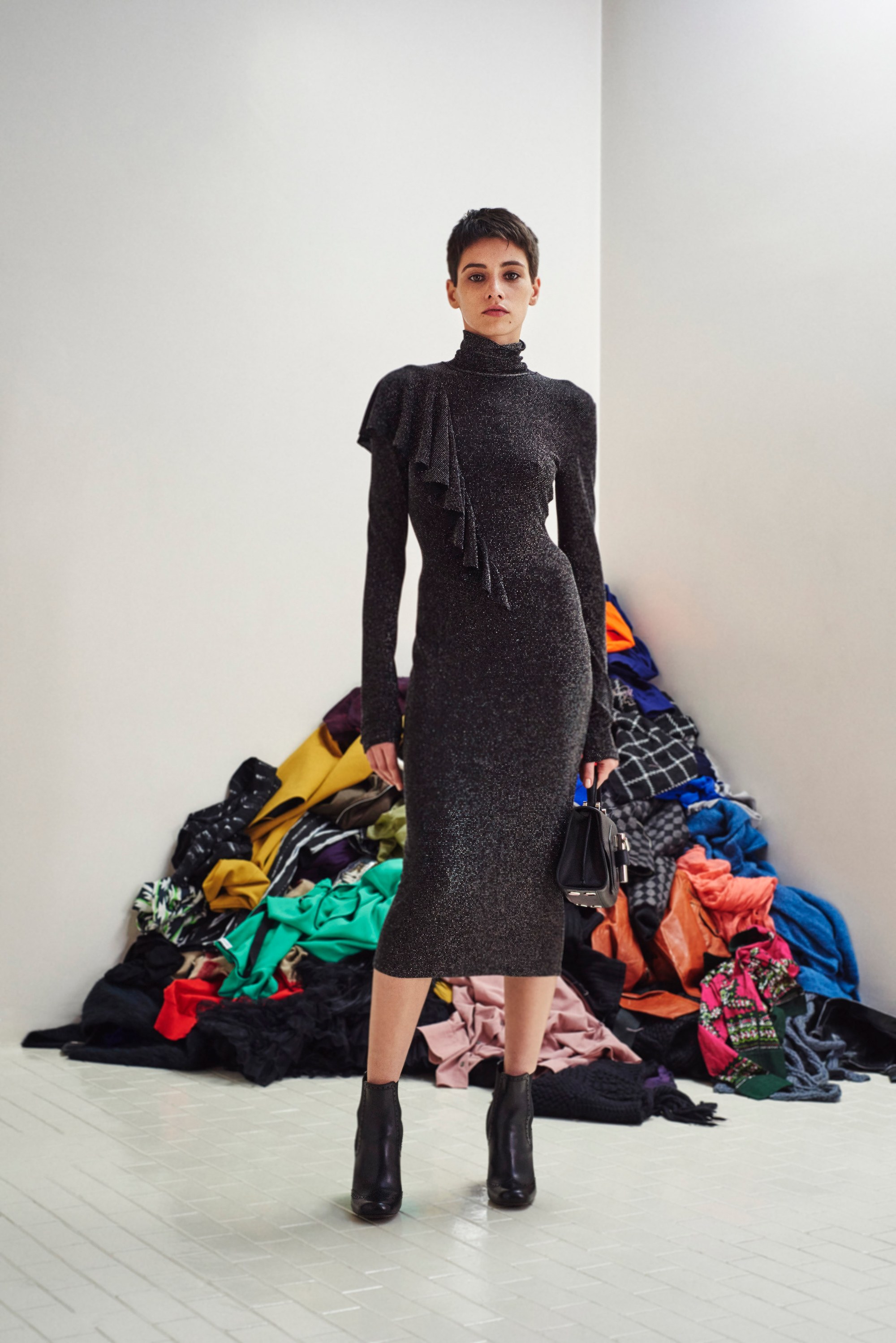 22-costume-national-pre-fall-2016.jpg