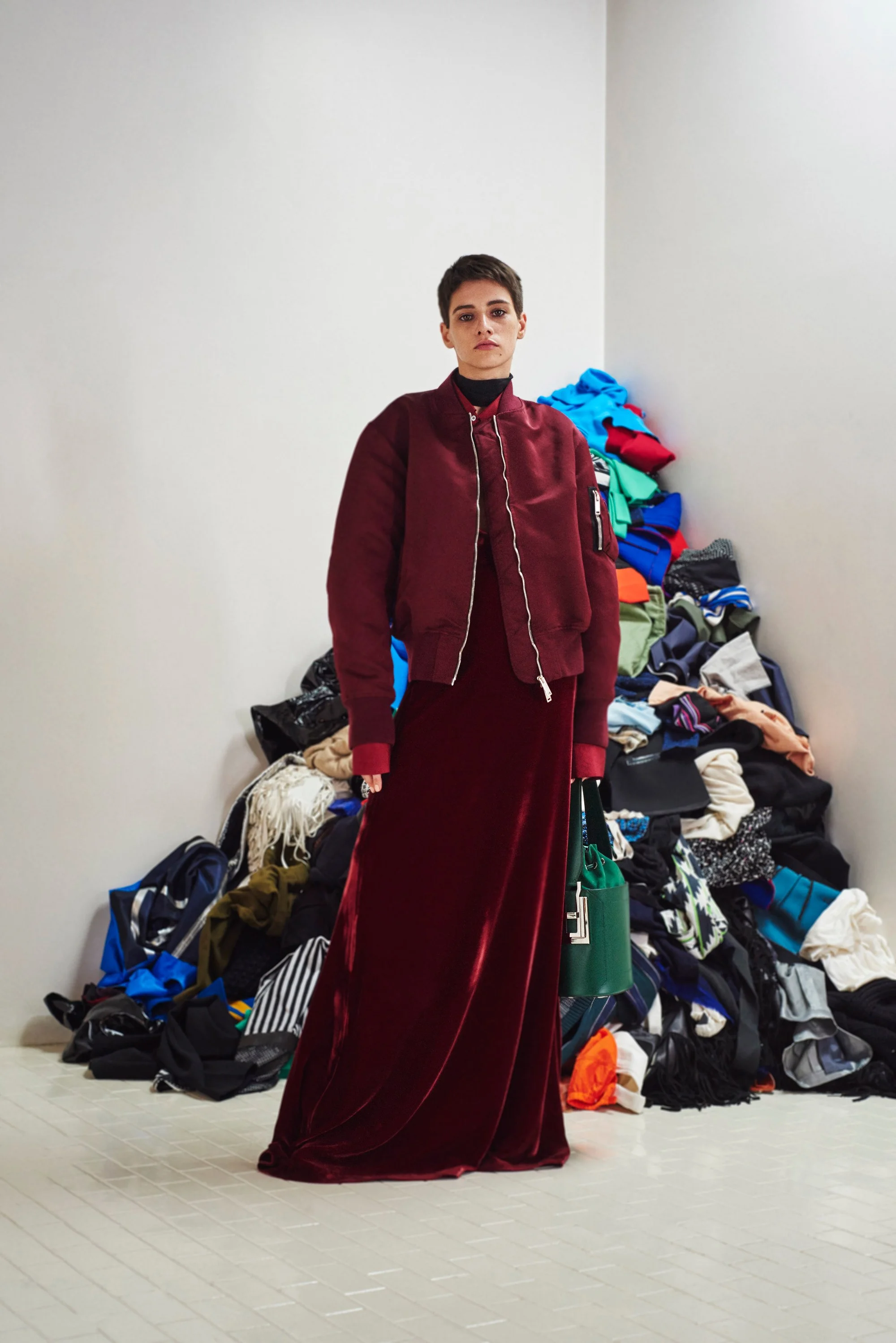 31-costume-national-pre-fall-2016.jpg