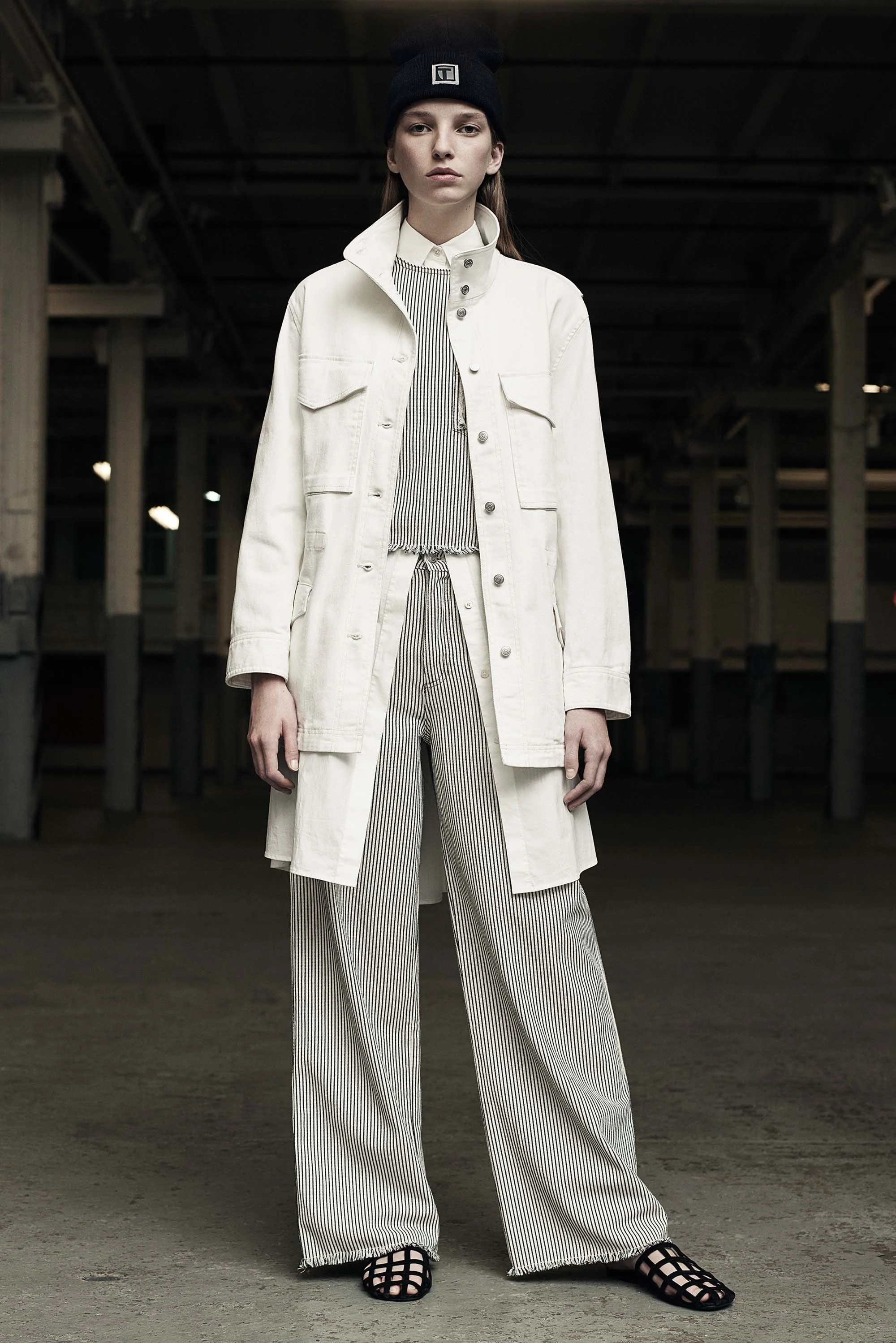 08-t-by-alexander-wang-pre-fall-16.jpg