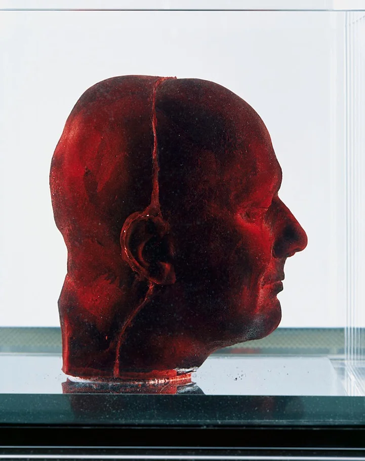 Marc Quinn's Self is a reproduction of the British artist’s head composed of nine pints of his own frozen blood. It's Quinn's signature piece in the art world and it took him over a period of 5 months to complete. Can you say bloody brilliant?