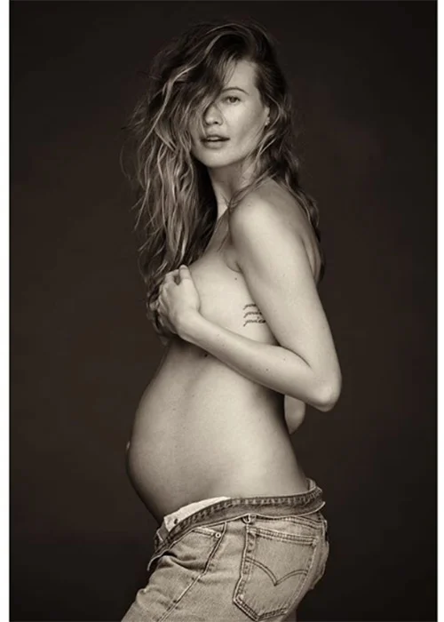 Behati Prinsloo