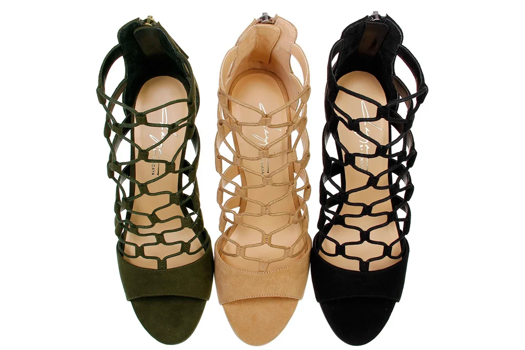 zendaya-shoes-spring-2017-2.jpg