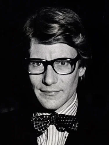 FASHION HISTORY: Yves Saint Laurent 