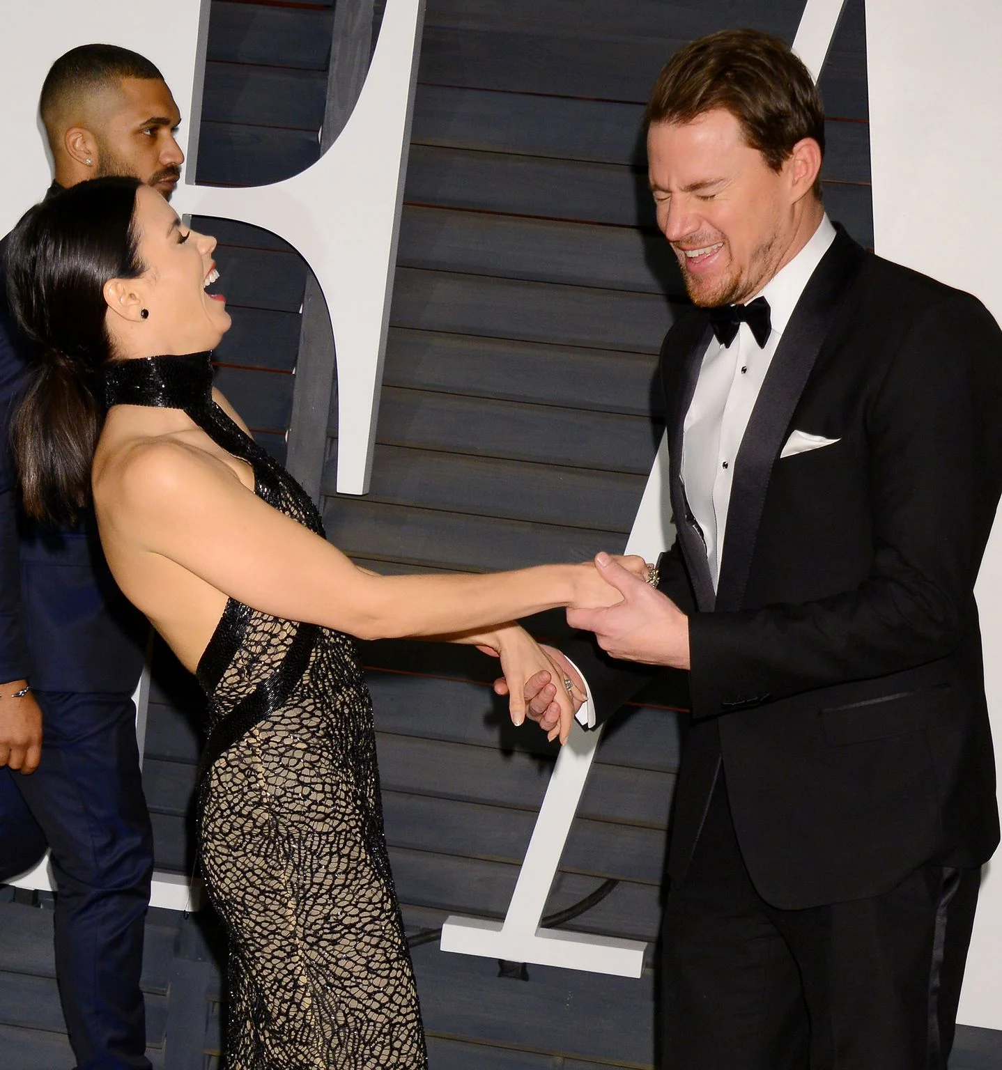 channing-tatum-and-jenna-dewan-at-2015-vanity-fair-oscar-party-06.jpg