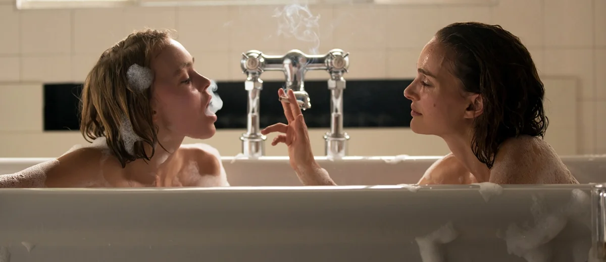 Natalie Portman And Lily-Rose Depp See Dead People In 'Planetarium'