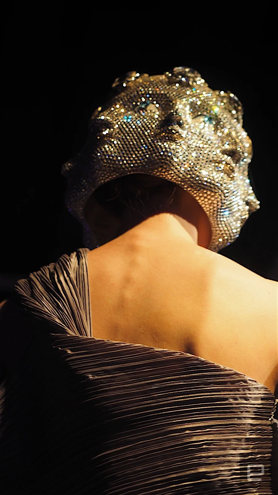 Heidi Lee's Echo Hat stole the show on opening night. And fully defends against people trying to sneak up on you. Photo: Andrew Tarantola