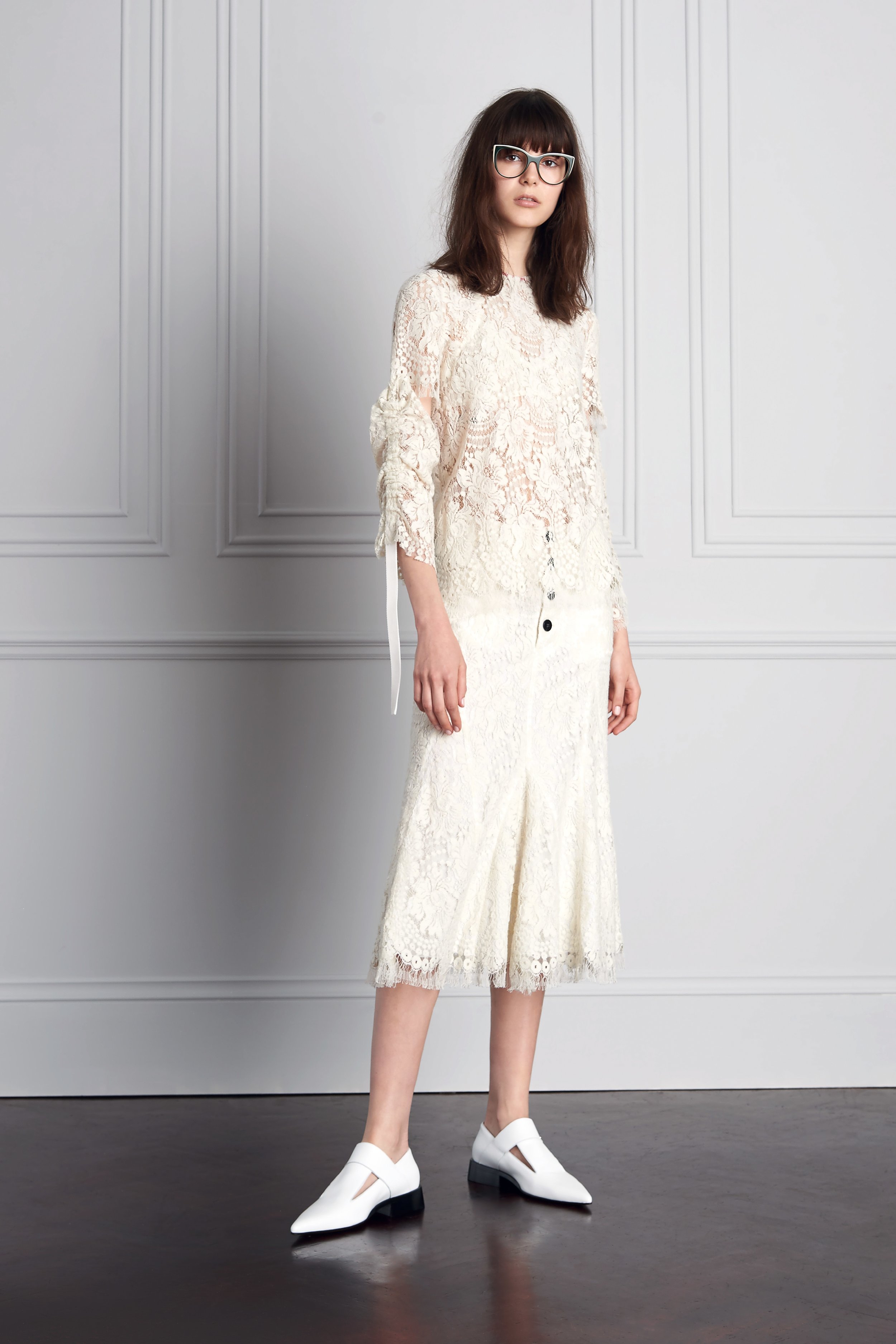 14-victoria-beckham-fall-bridal-2017.jpg