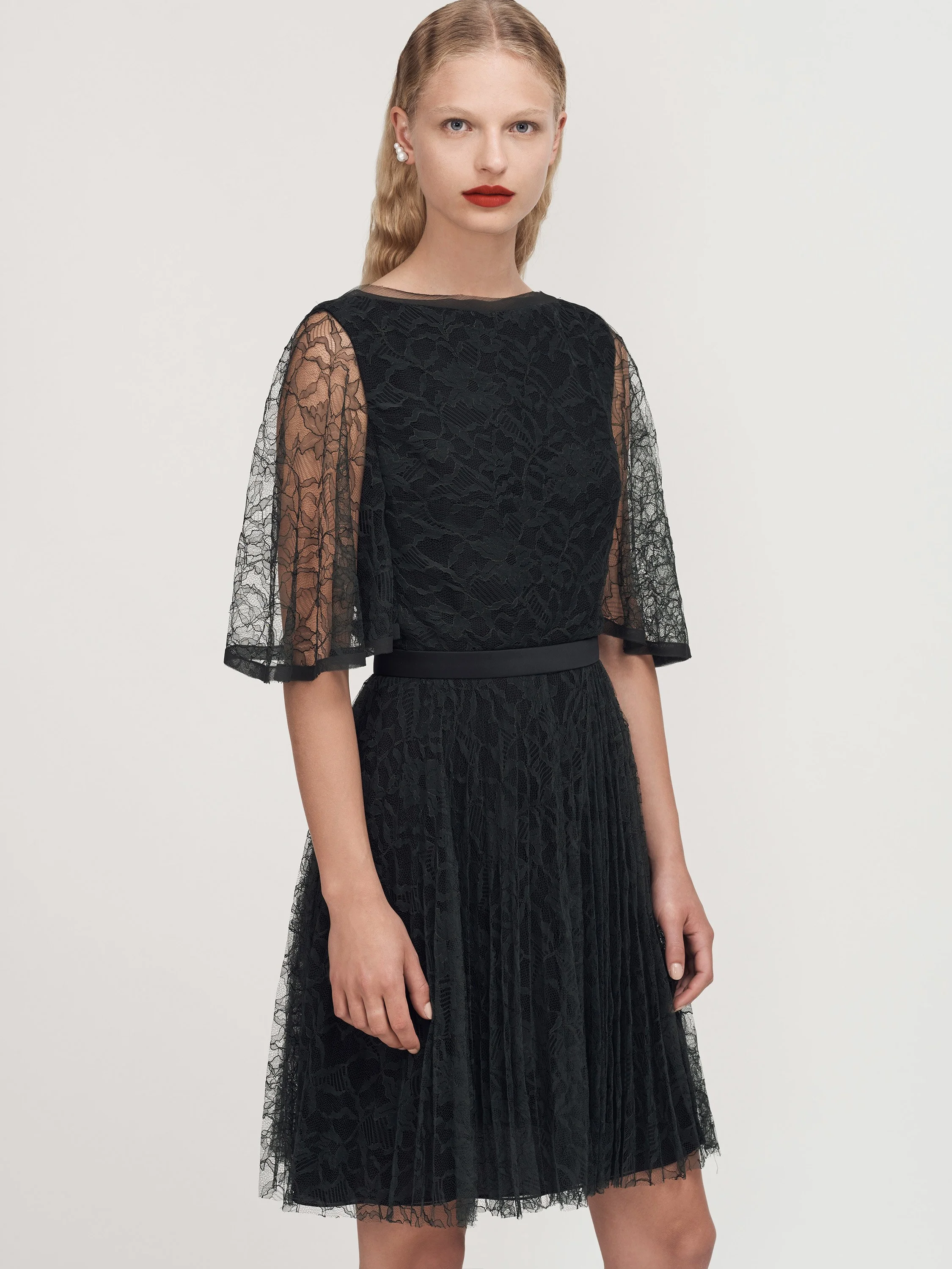21-jason-wu-resort-2017.jpg