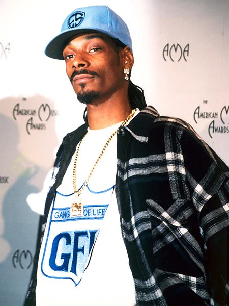 Snoop Dogg in 1999 Snoop Dogg poses for the cameras at the 1999 American Music Awards.