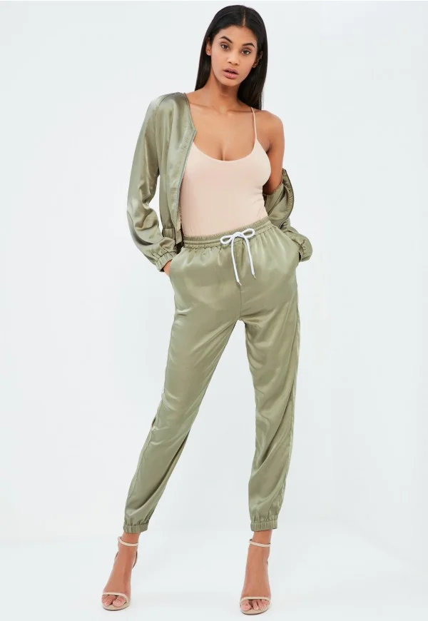 ATHLEISURE TREND