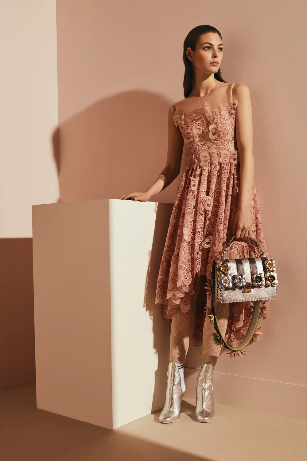 21-fendi-prefall-2017.jpg
