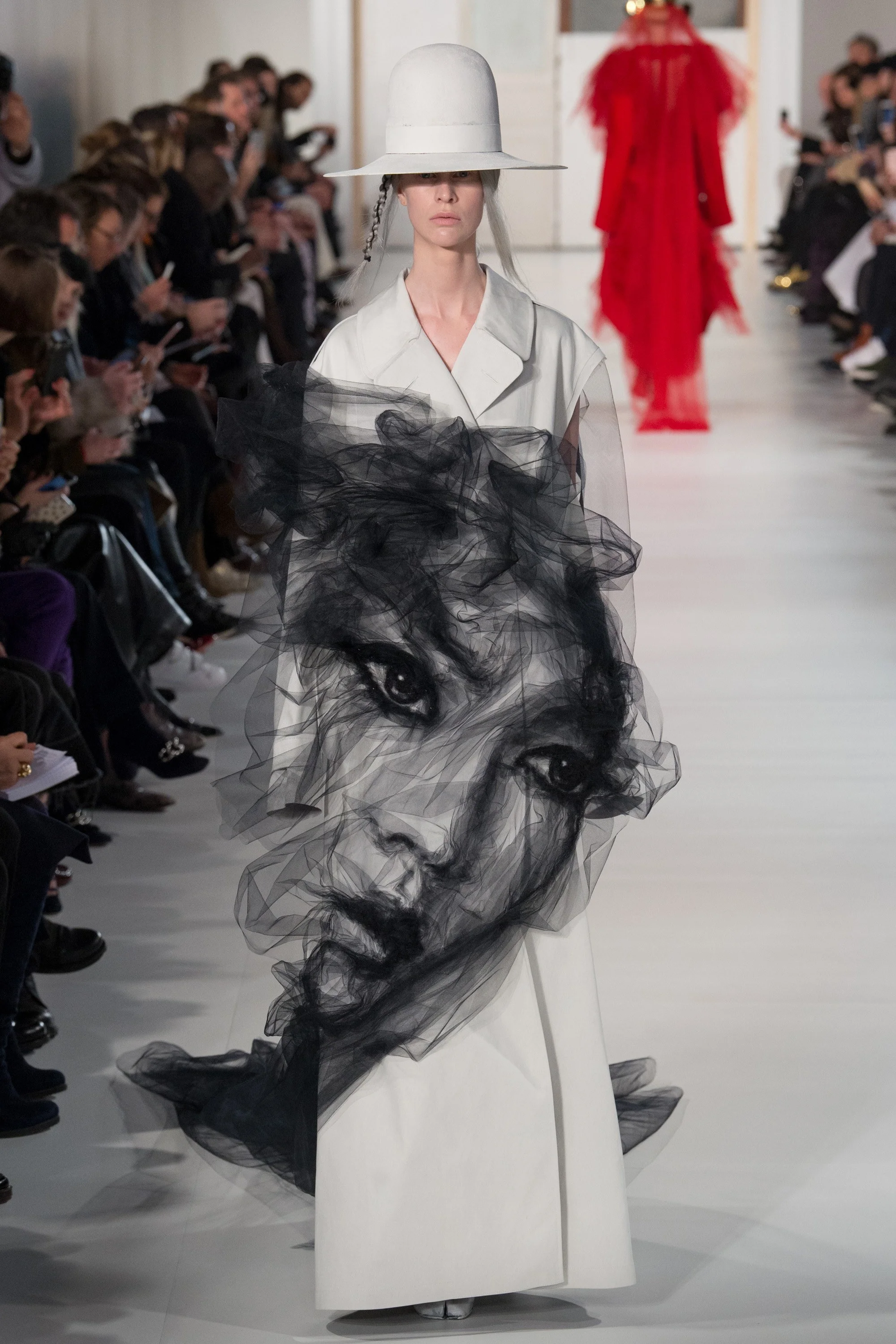 MAISON MARGIELA 2017 SPRING COUTURE WEEK