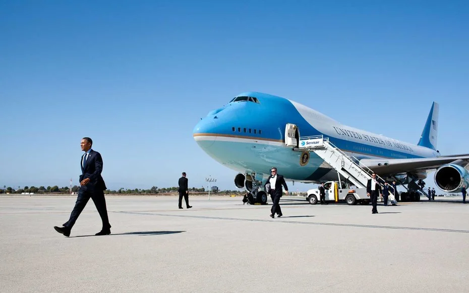Los Angeles Airport Obama disembarks Air Force One in Los Angeles.
