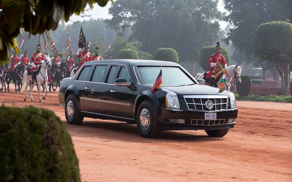 New Delhi, India Obama pays a visit to the Rashtrapati Bhavan, the official home of the President of India, while on a trip in New Delhi.