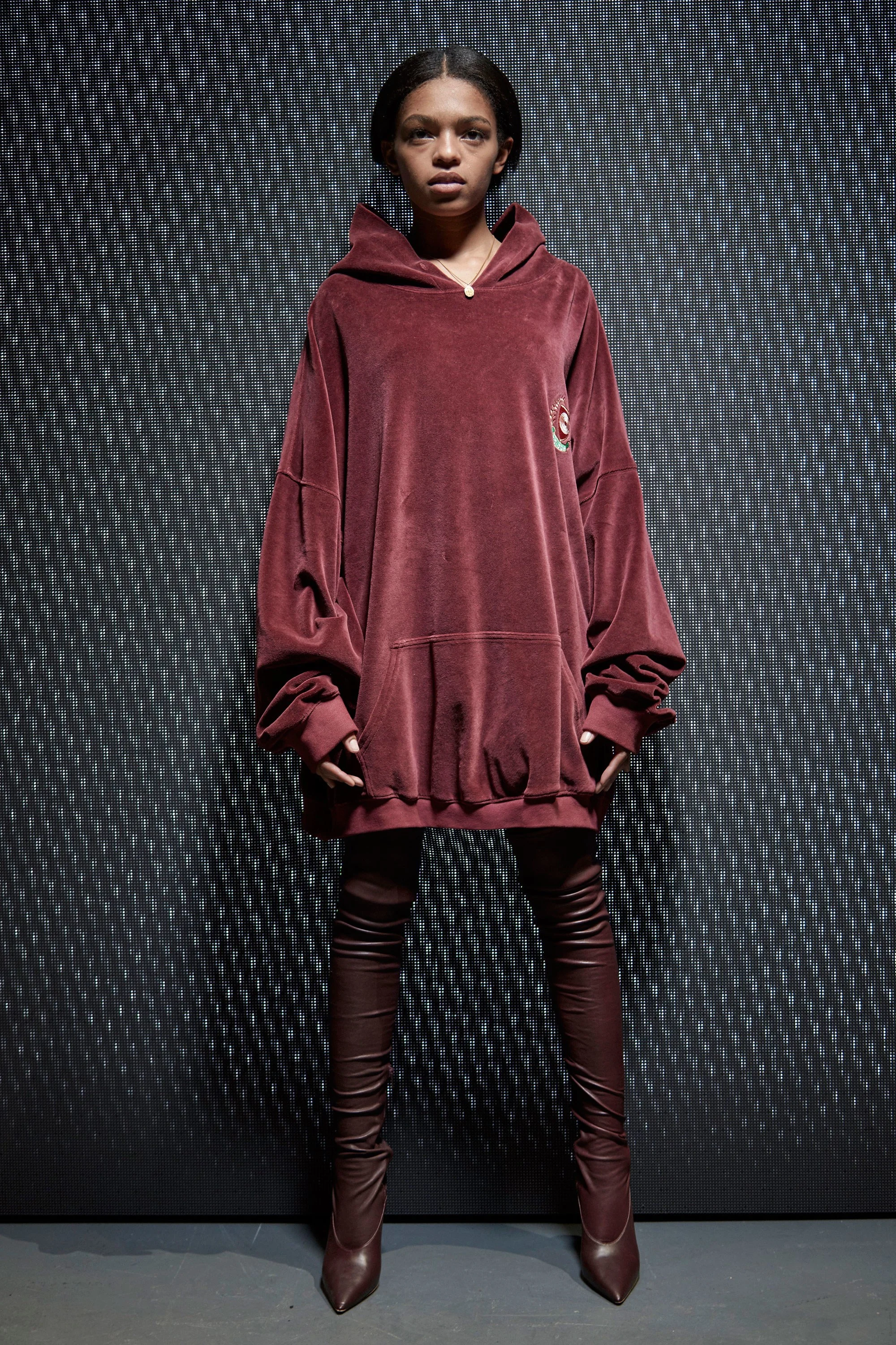 20-yeezy-season-5-fall-winter-2017-lookbook.jpg