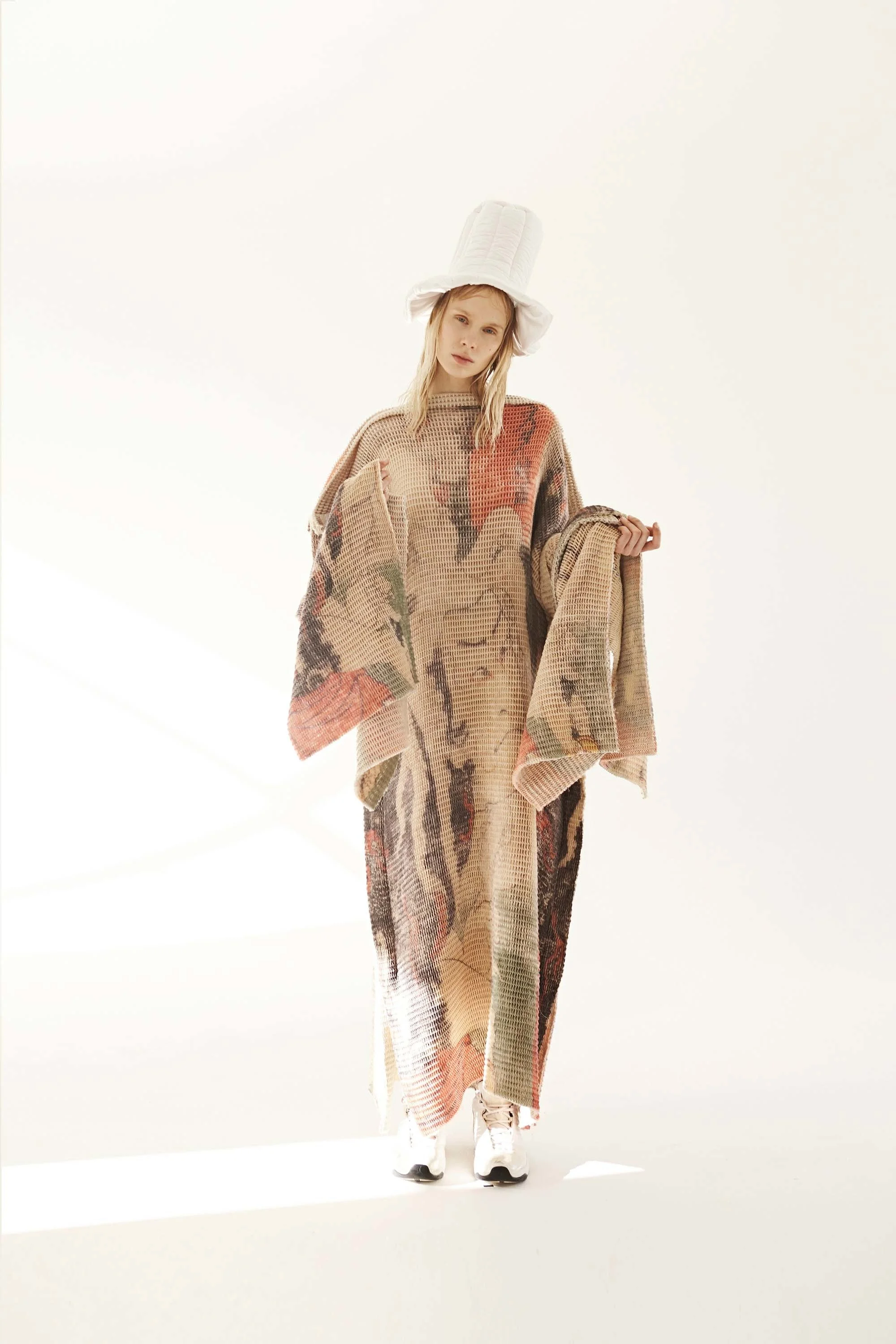 42-awake-fall-17-lookbook.jpg