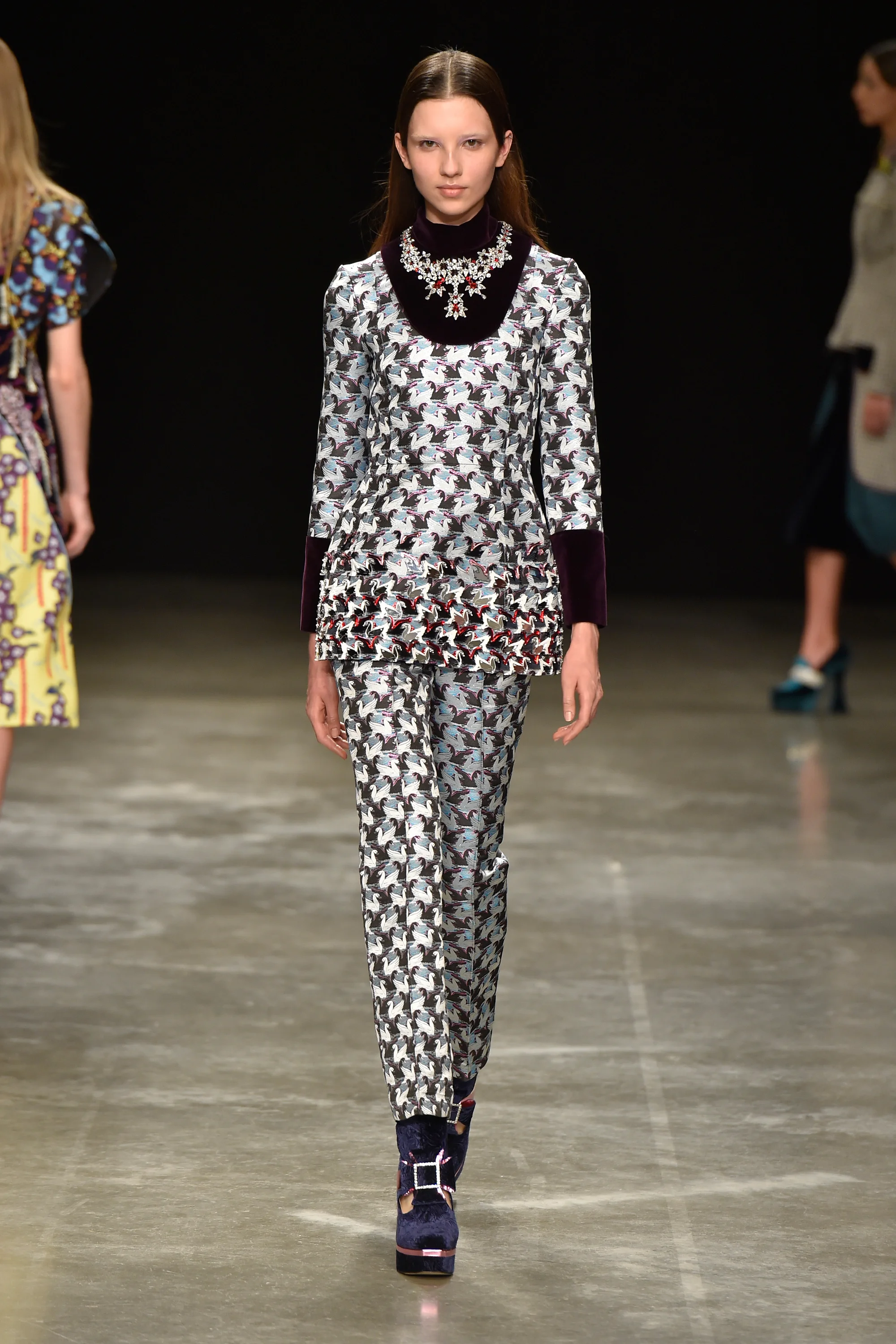 MaryKatrantzou_AW17_Look08.jpg