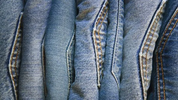 SAY BYE BYE TO SKINNY JEANS