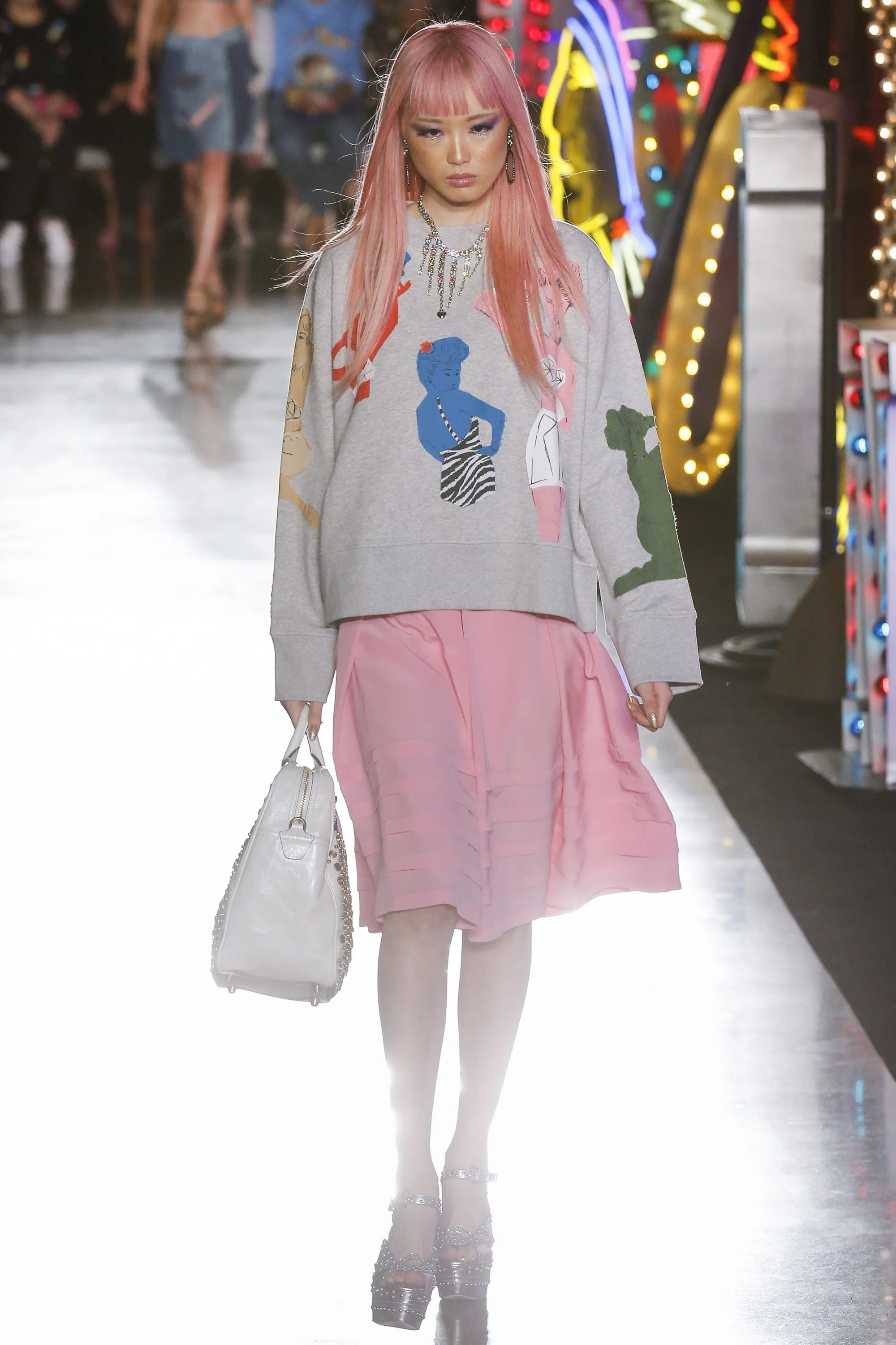 Moschino_0232.jpg