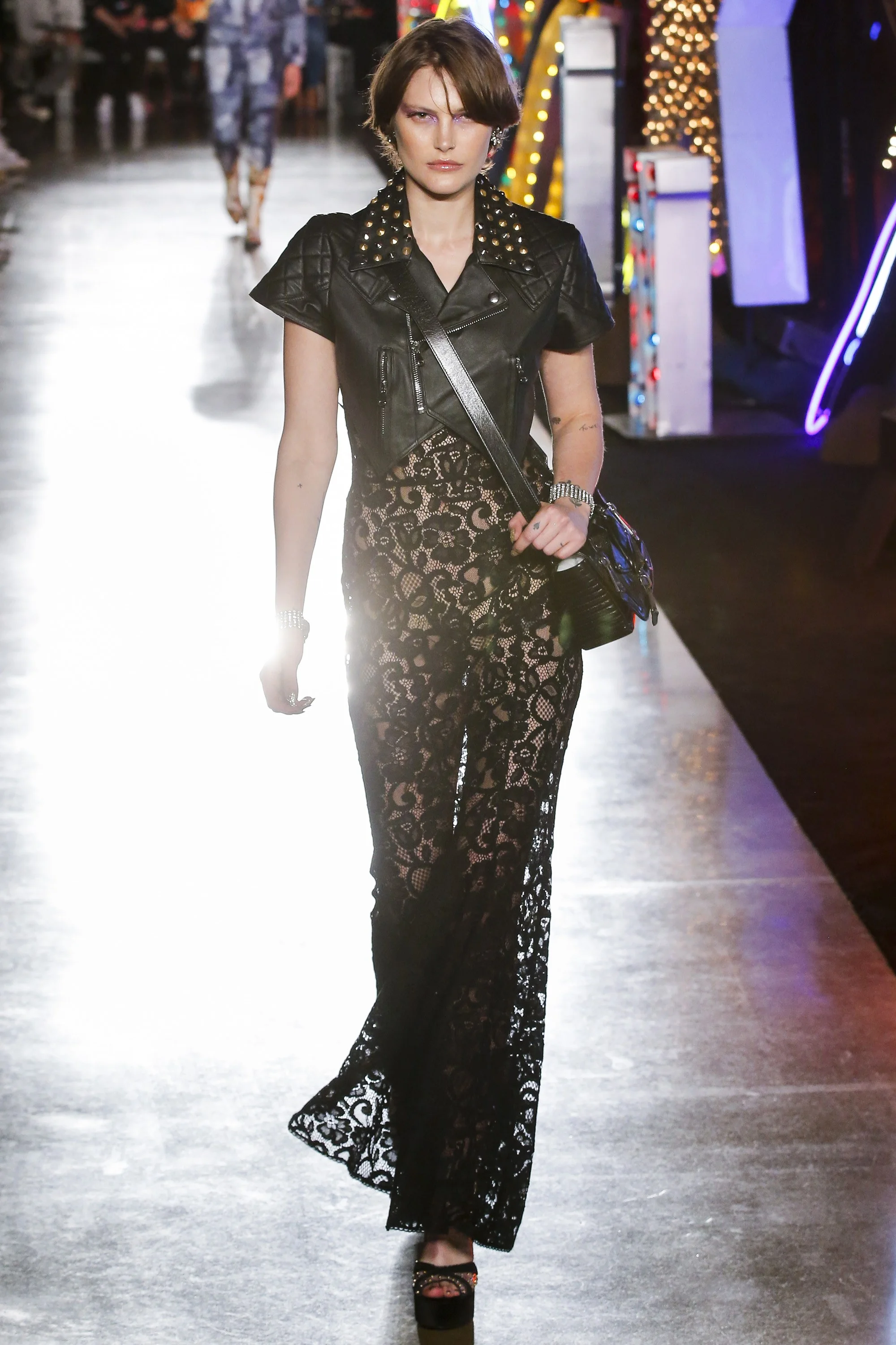 Moschino_2252.jpg