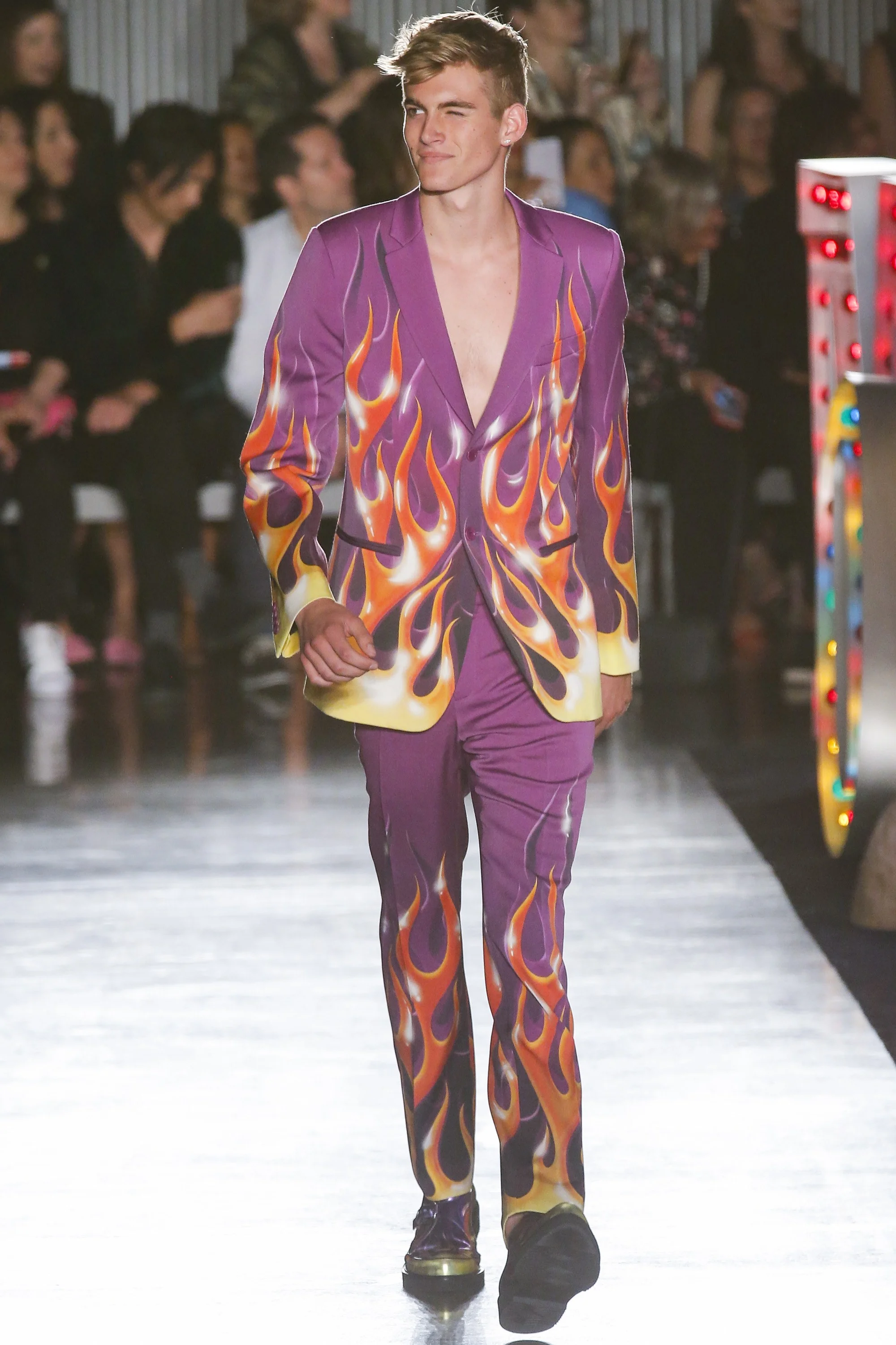 Moschino_2891.jpg
