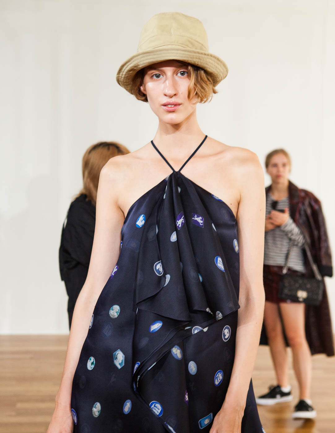  Rosie Assoulin NYFW Fall 2017 shot by Amaris Granado for Joliegazette  