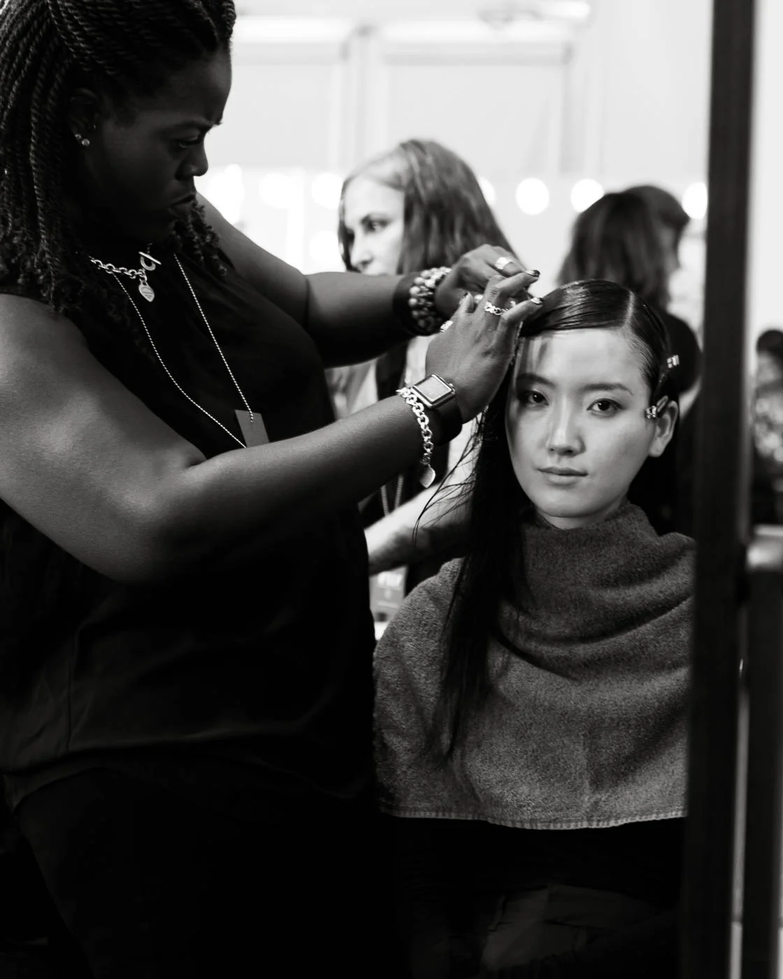  Backstage at Katty Xiomara NYFW shot by Amaris Granado for Joliegazette 